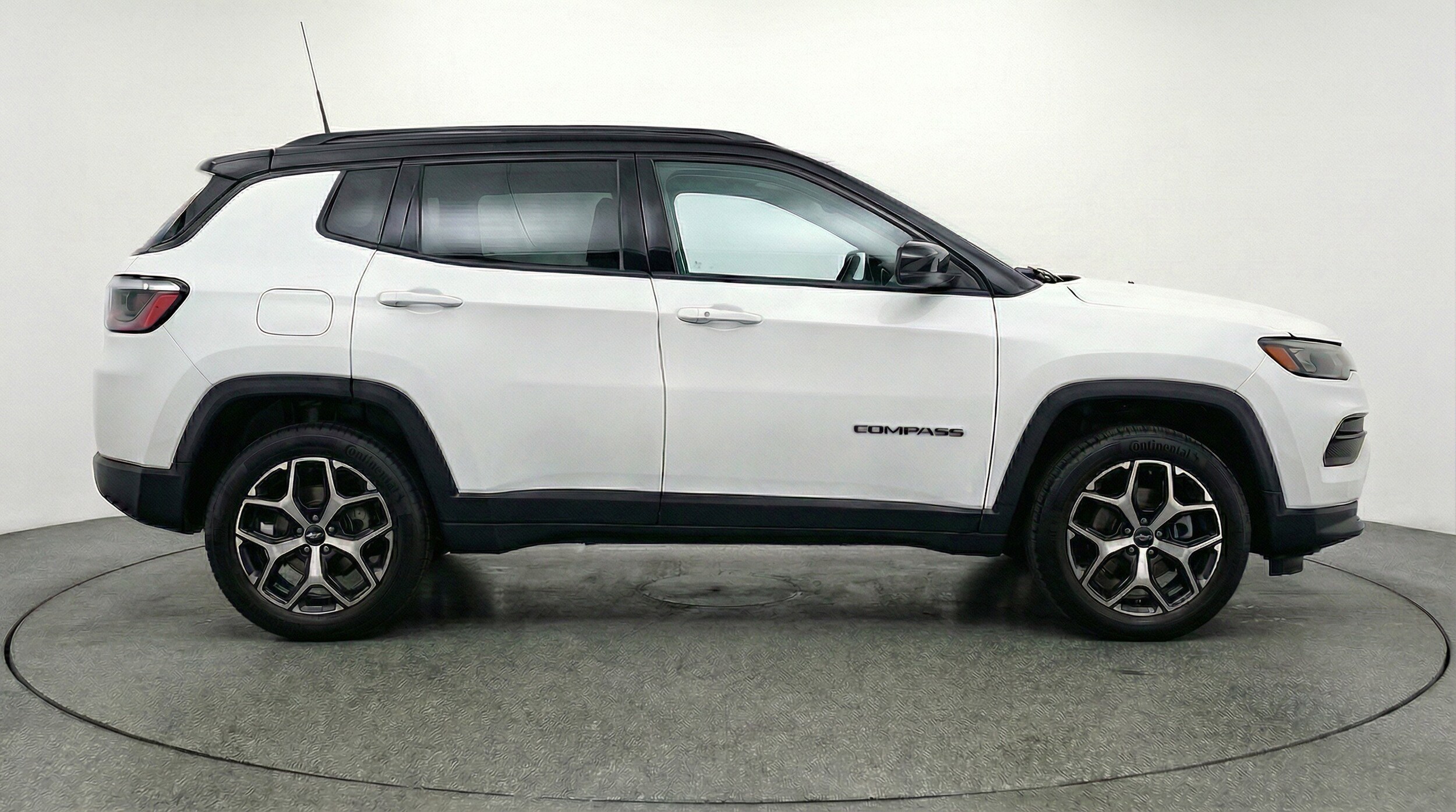 Thumbnail: 2025 Jeep Compass - 11