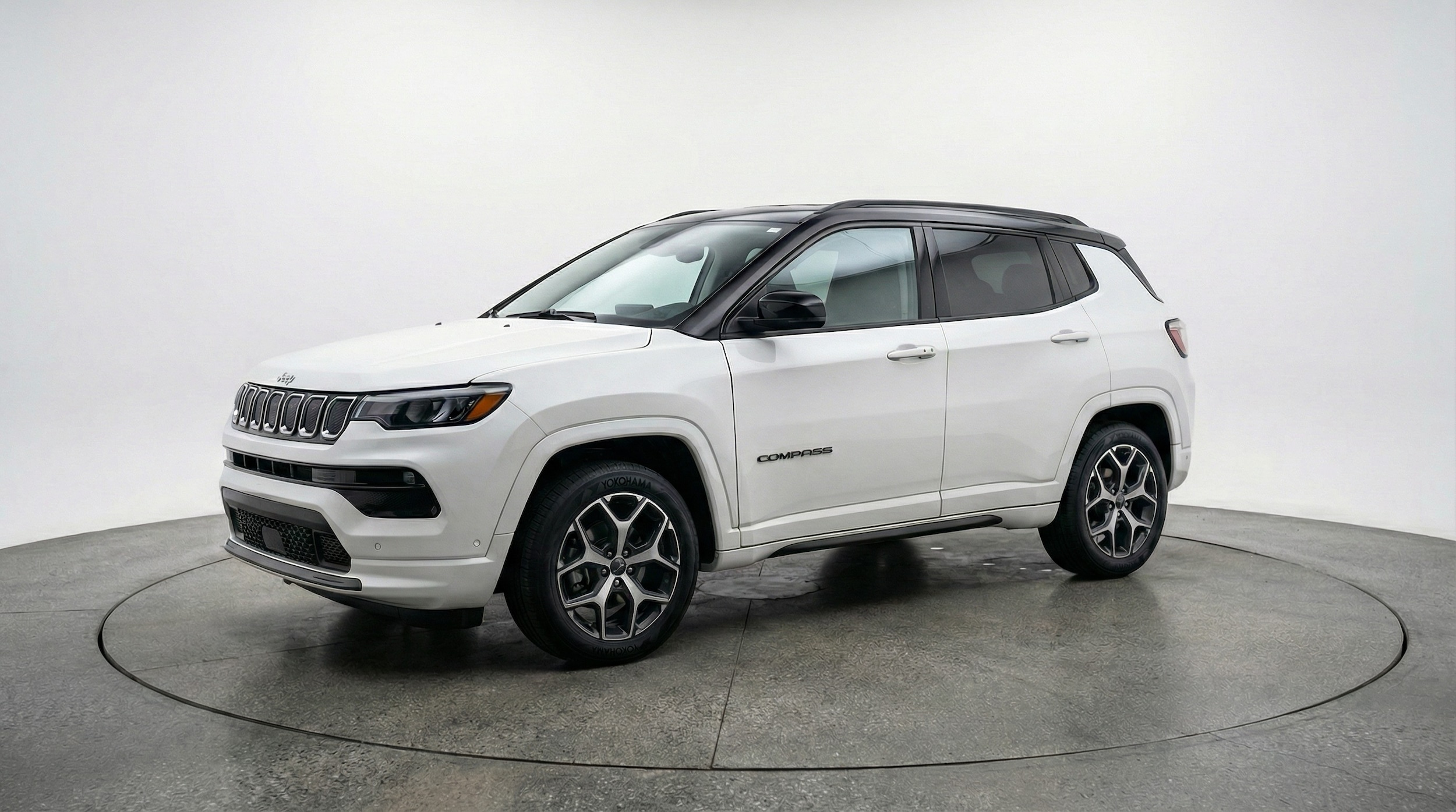 Thumbnail: 2025 Jeep Compass - 3