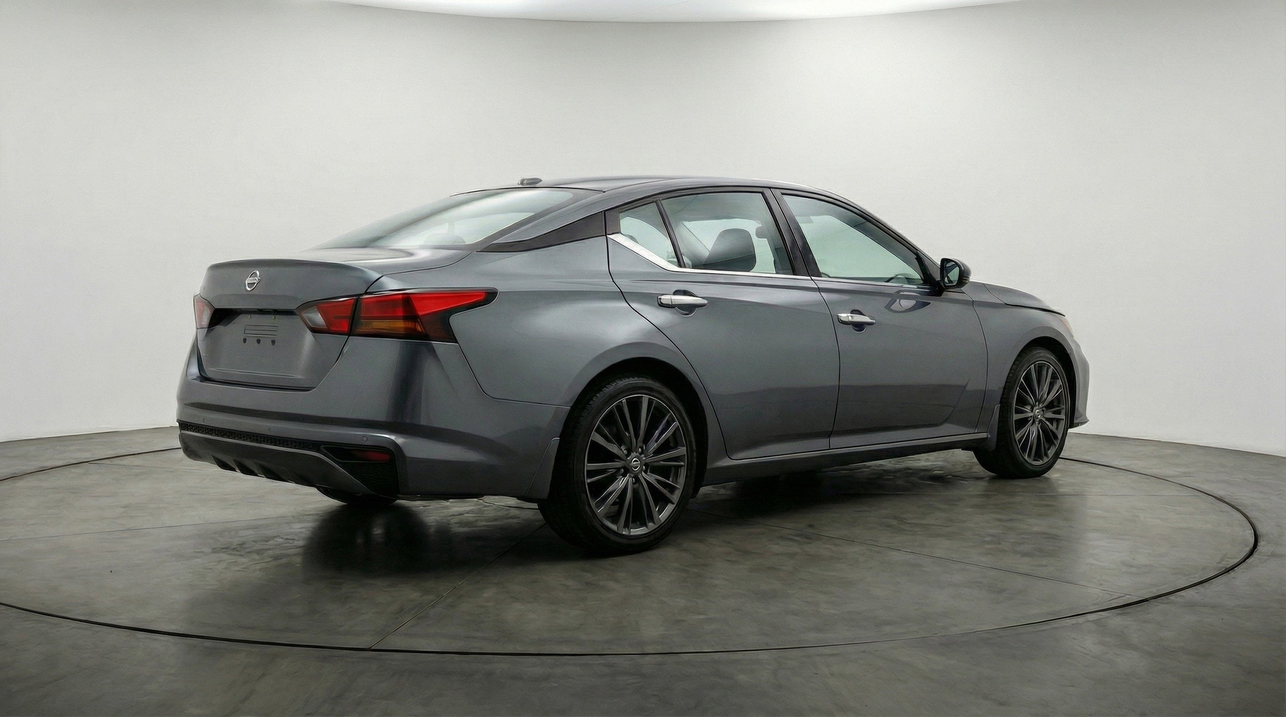 Thumbnail: 2025 Nissan Altima - 9