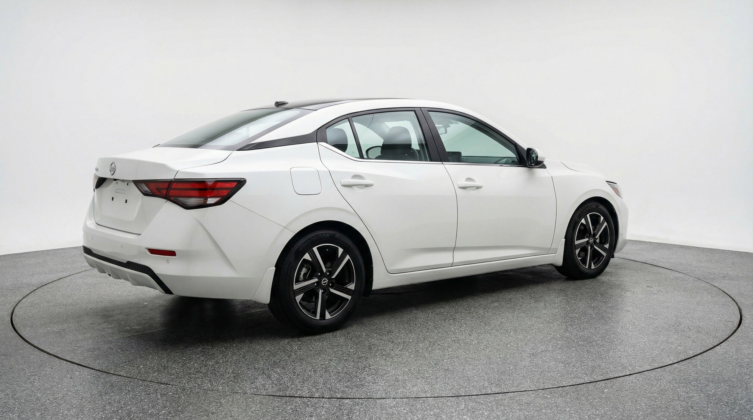 Thumbnail: 2025 Nissan Sentra - 9