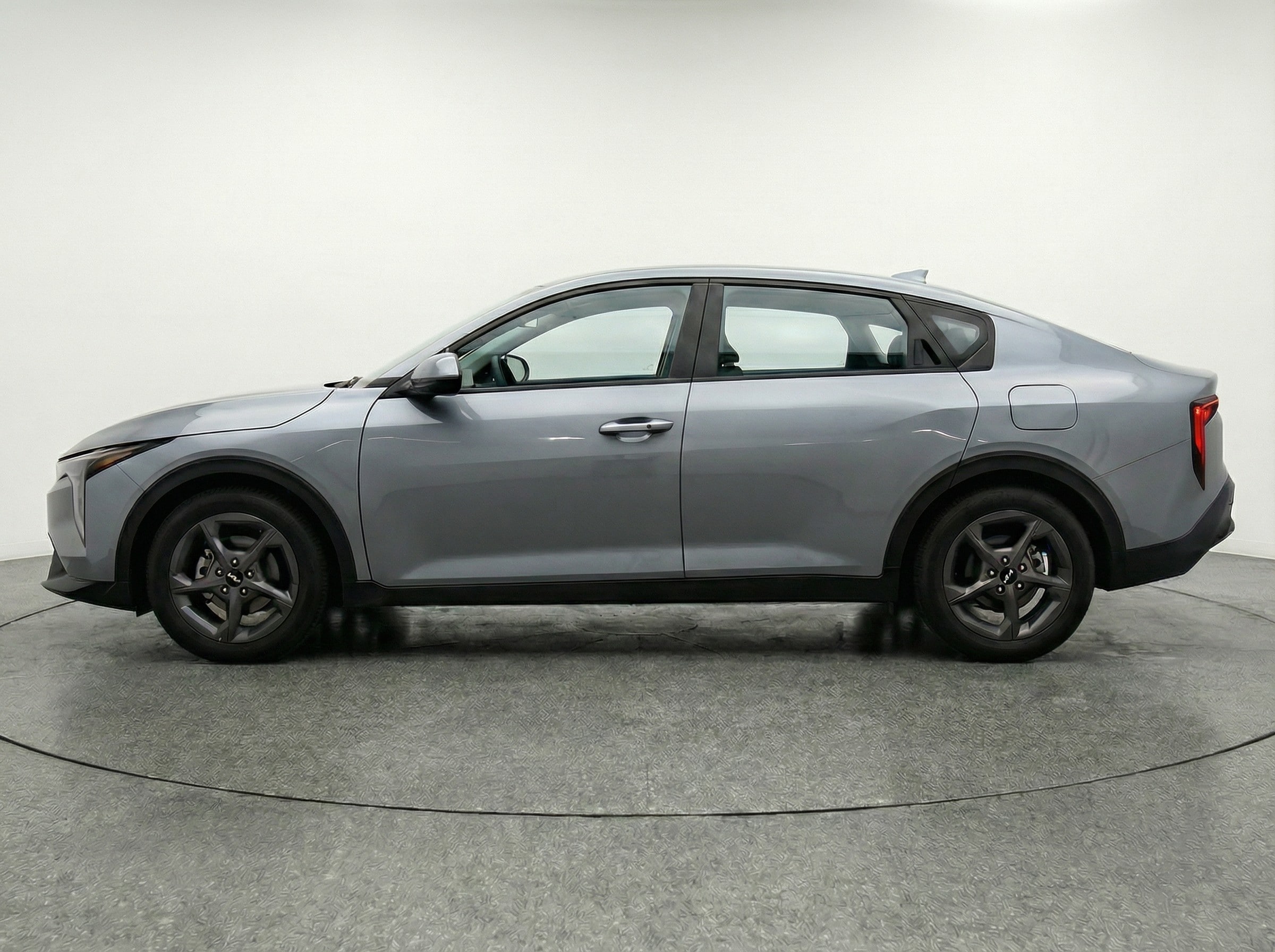 Thumbnail: 2025 Kia K4 - 4