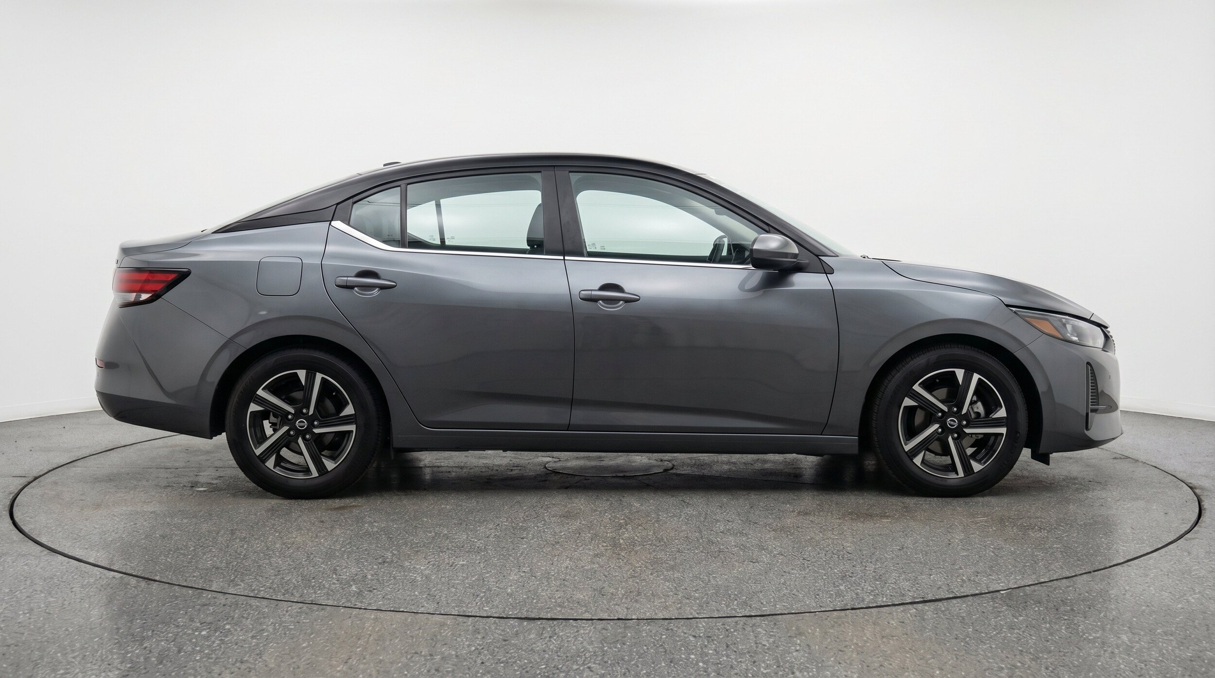 Thumbnail: 2025 Nissan Sentra - 11