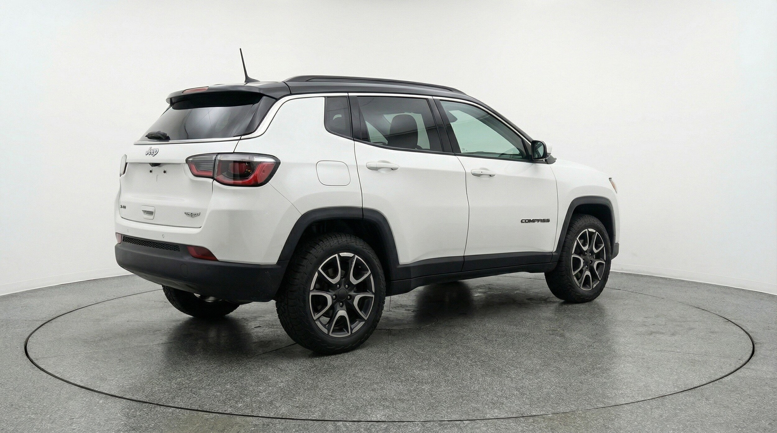 Thumbnail: 2025 Jeep Compass - 9