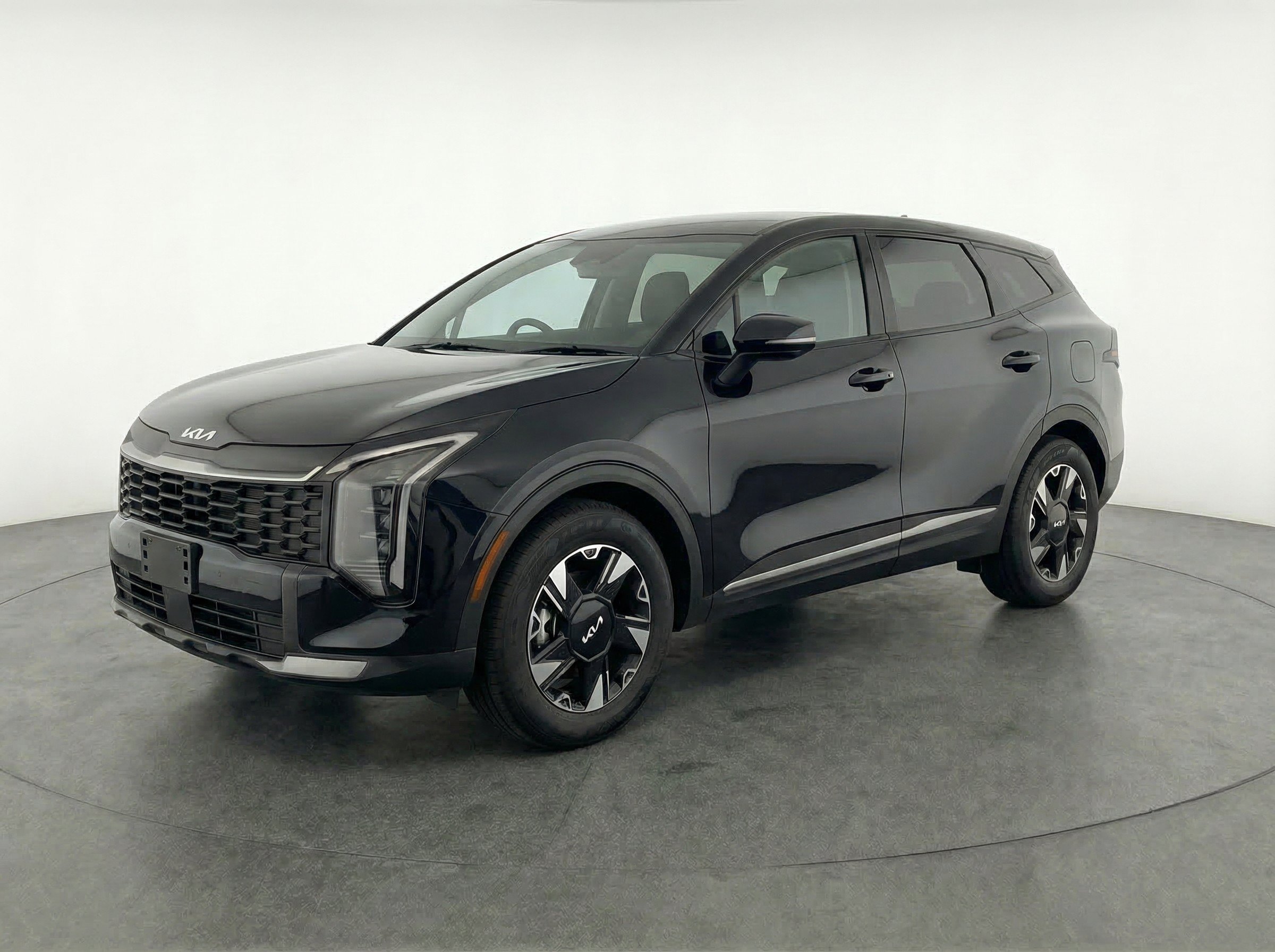 Thumbnail: 2026 Kia Sportage - 3