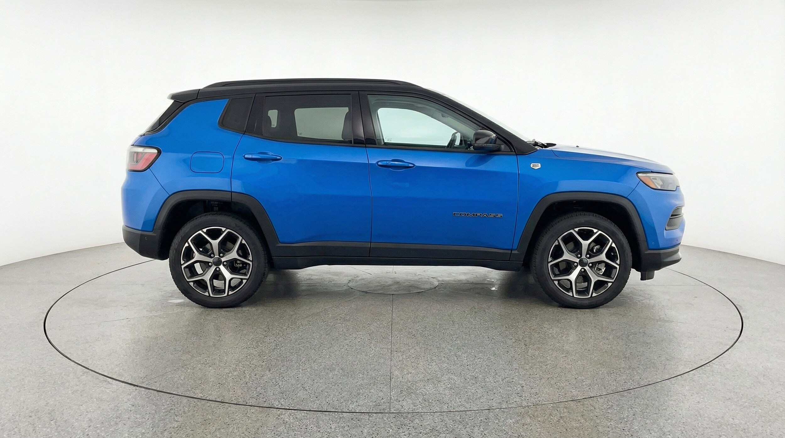 Thumbnail: 2025 Jeep Compass - 11
