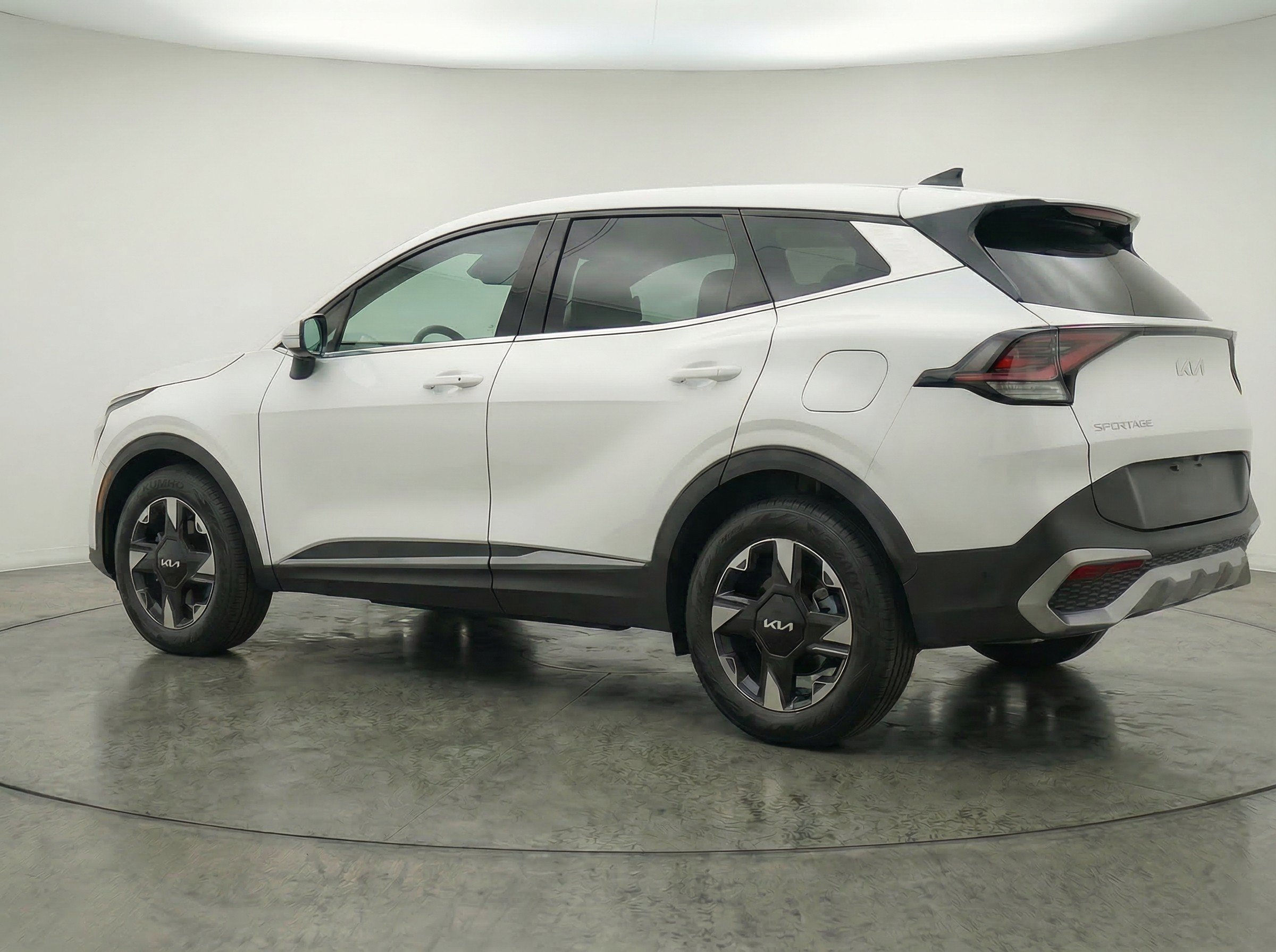 Thumbnail: 2026 Kia Sportage - 6