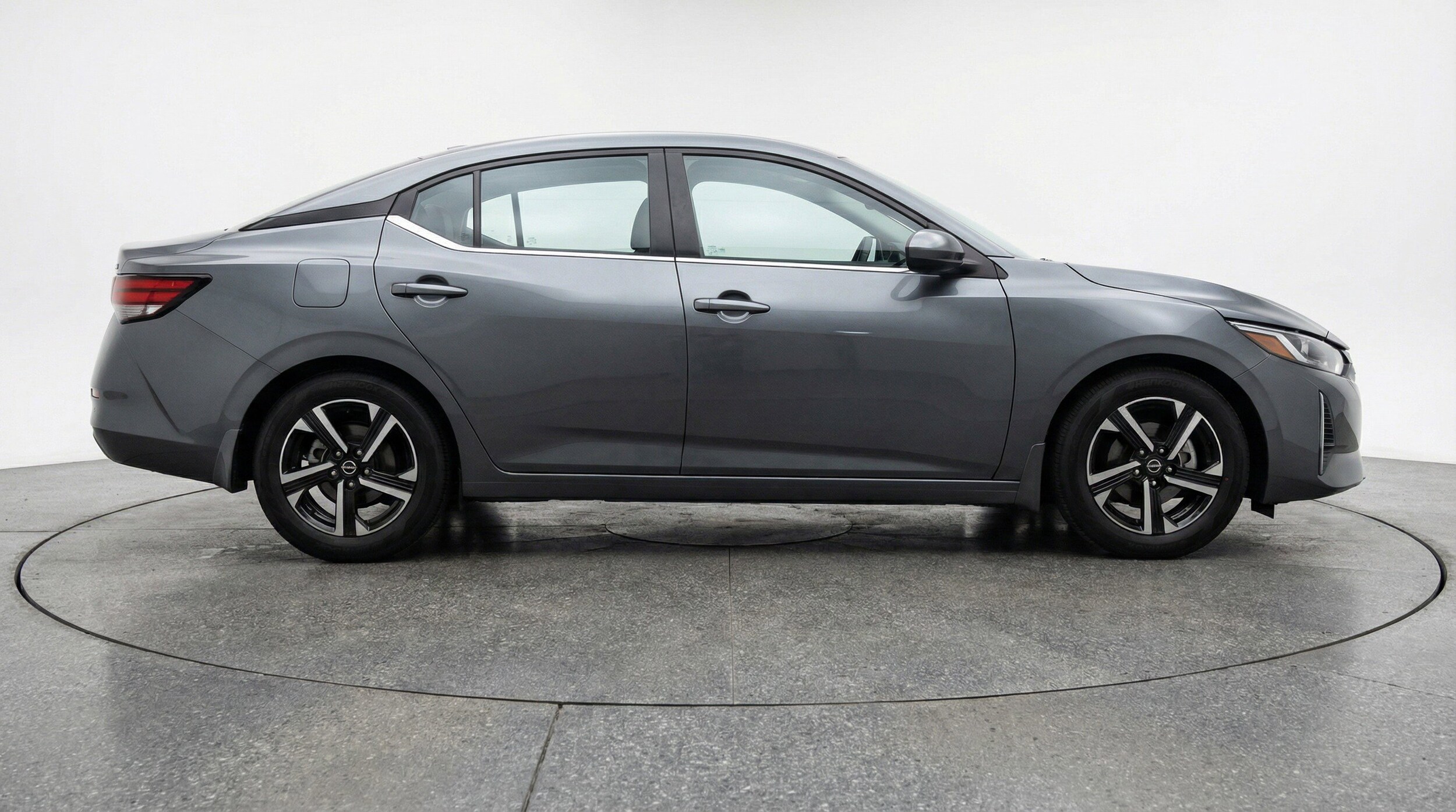 Thumbnail: 2025 Nissan Sentra - 11