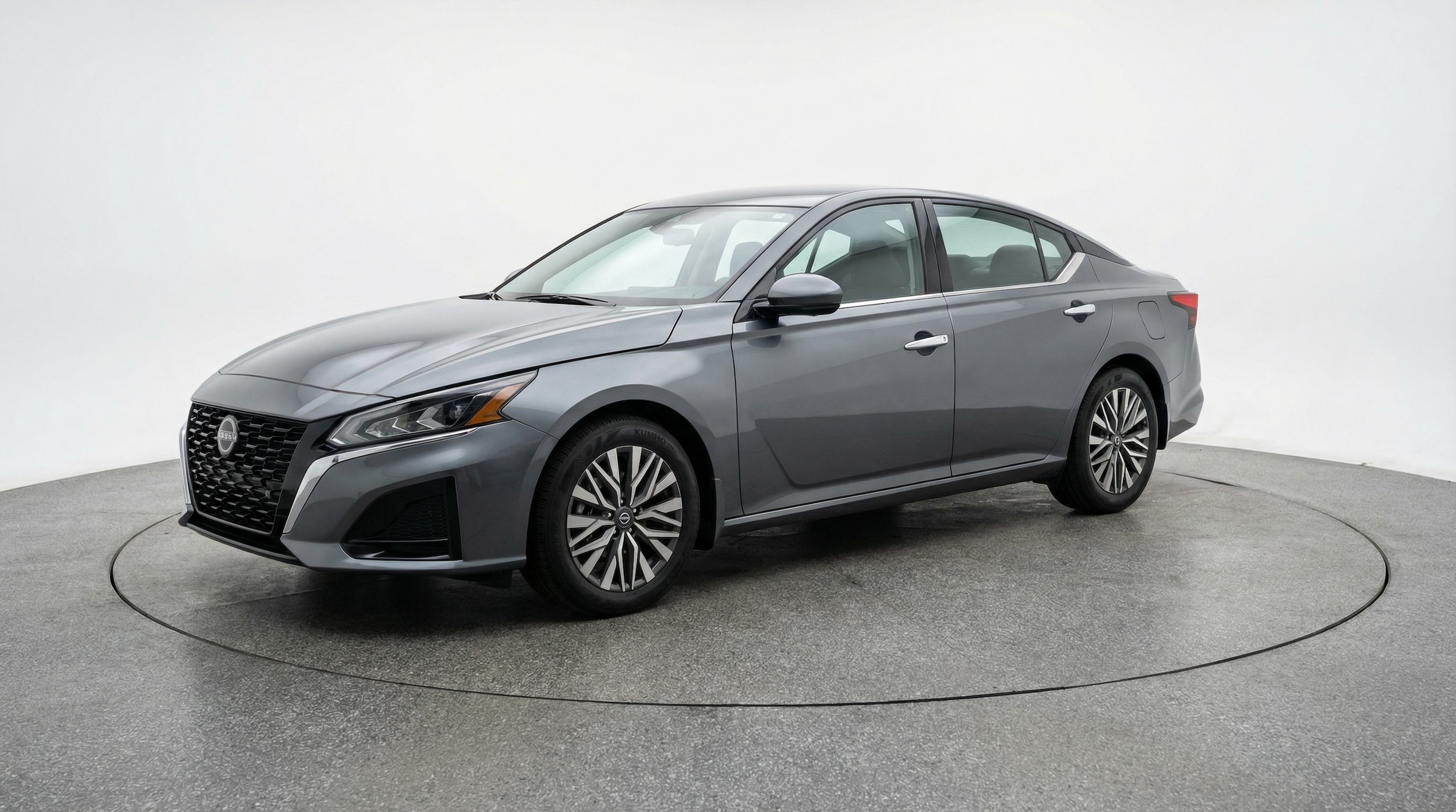 Thumbnail: 2025 Nissan Altima - 3