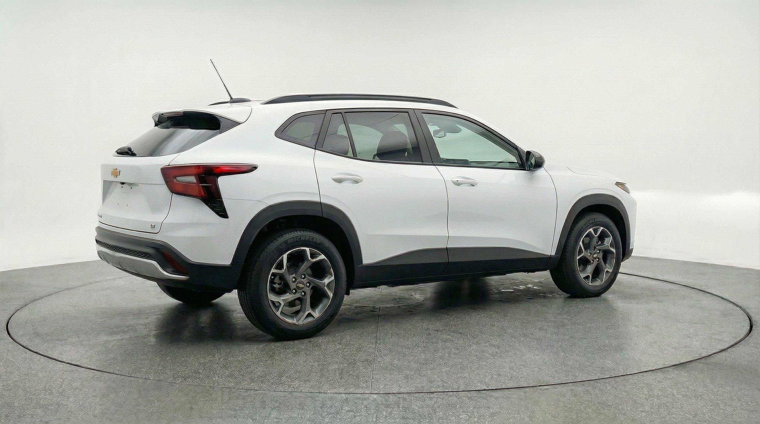 Thumbnail: 2025 Chevrolet Trax - 9