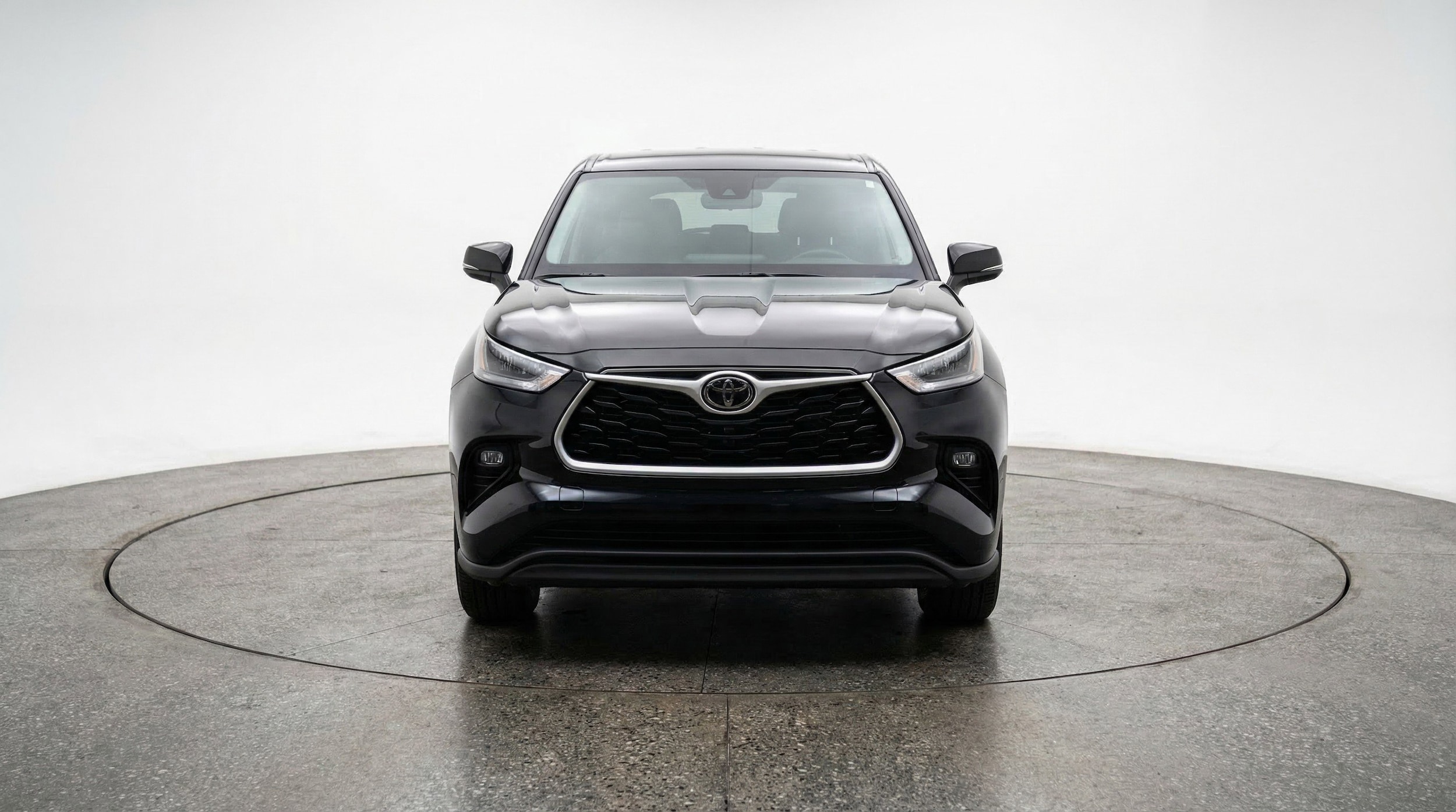 Thumbnail: 2025 Toyota Highlander - 2