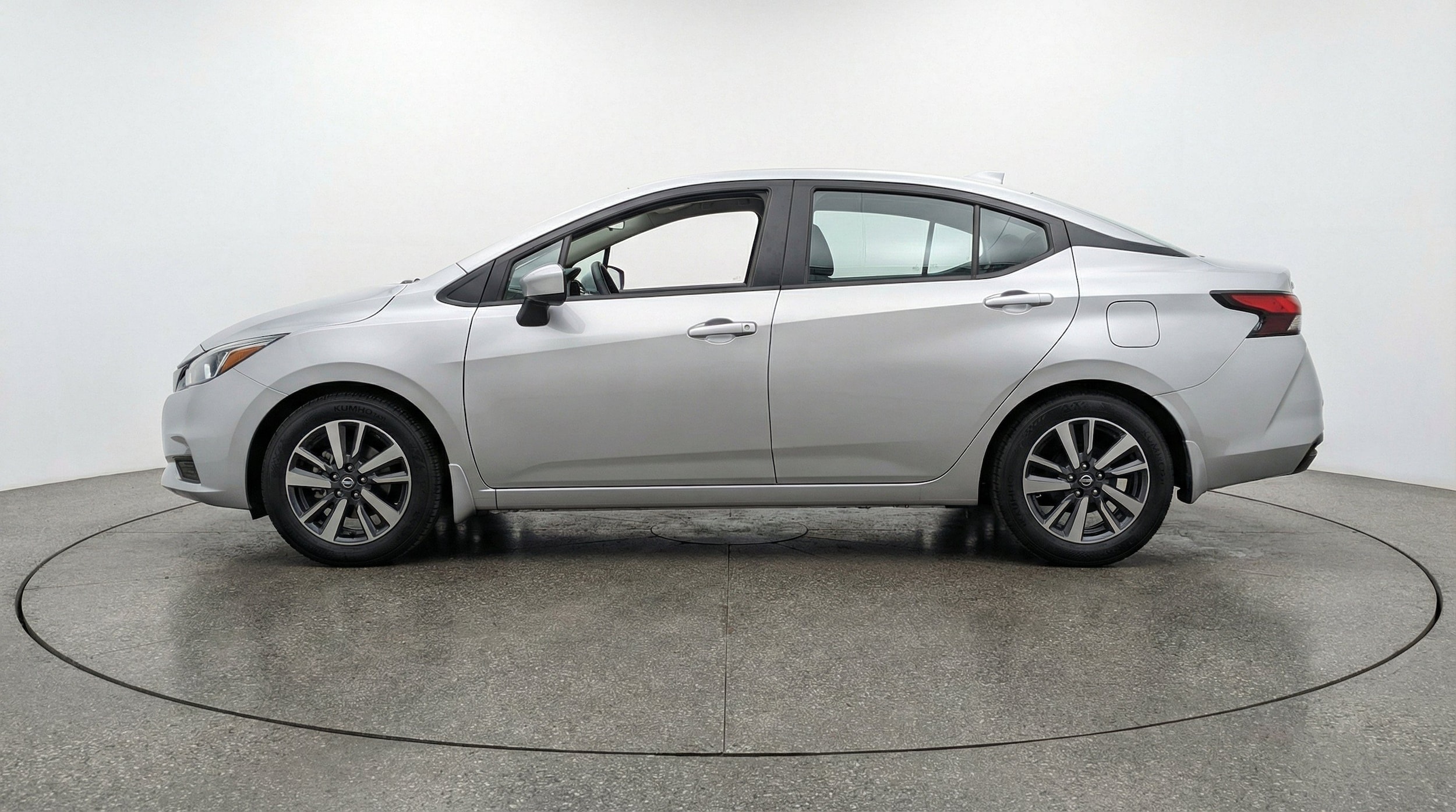 Thumbnail: 2025 Nissan Versa - 5