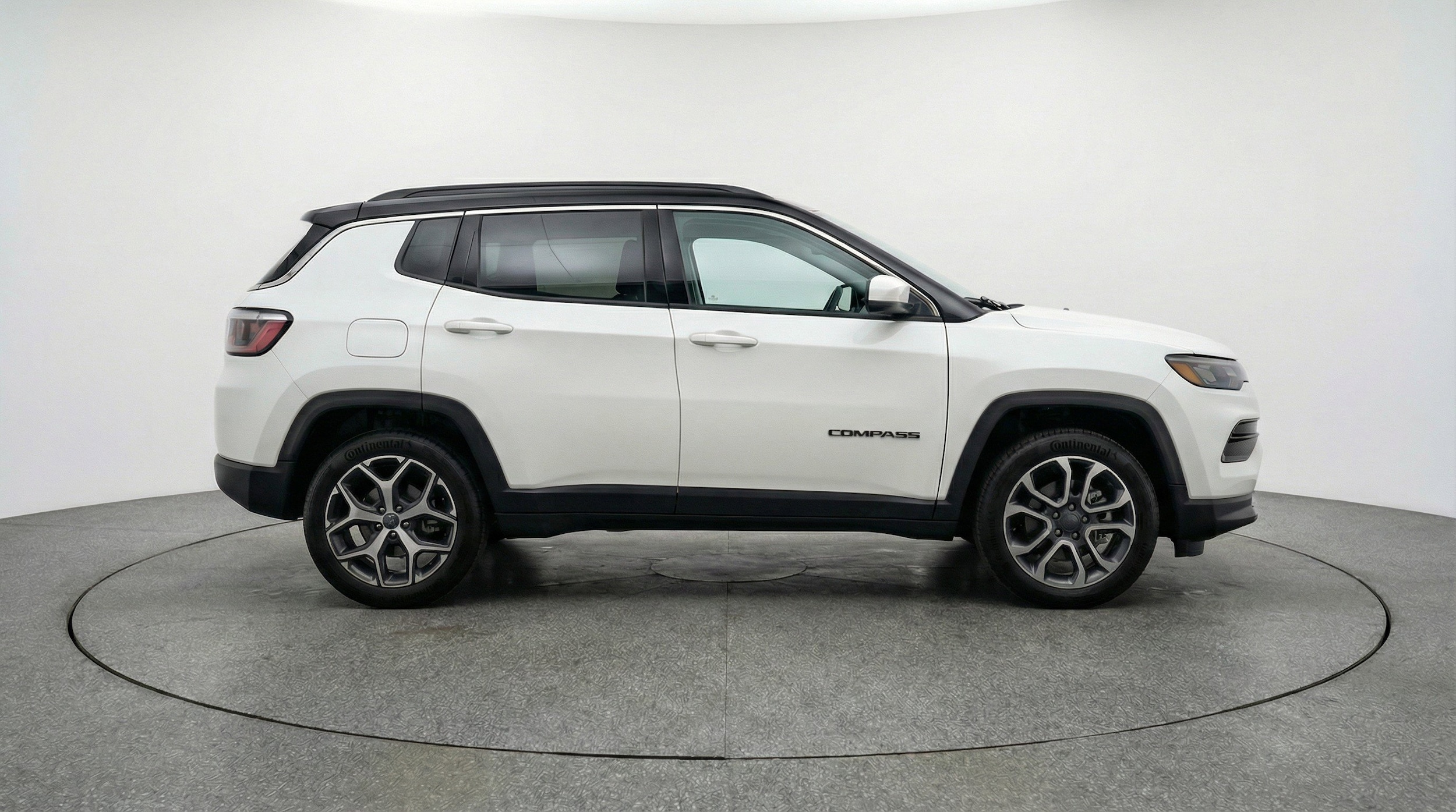 Thumbnail: 2025 Jeep Compass - 11