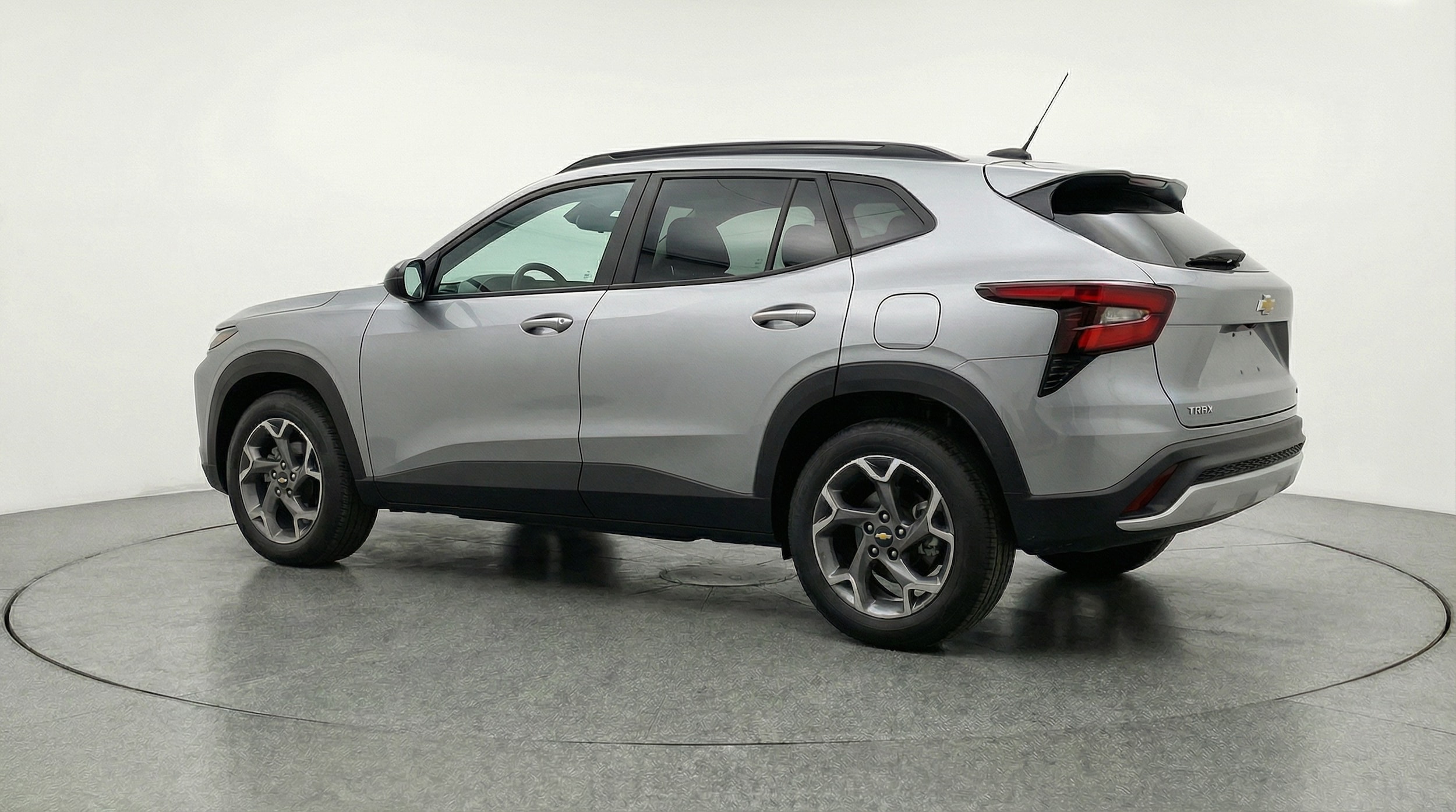 Thumbnail: 2025 Chevrolet Trax - 5