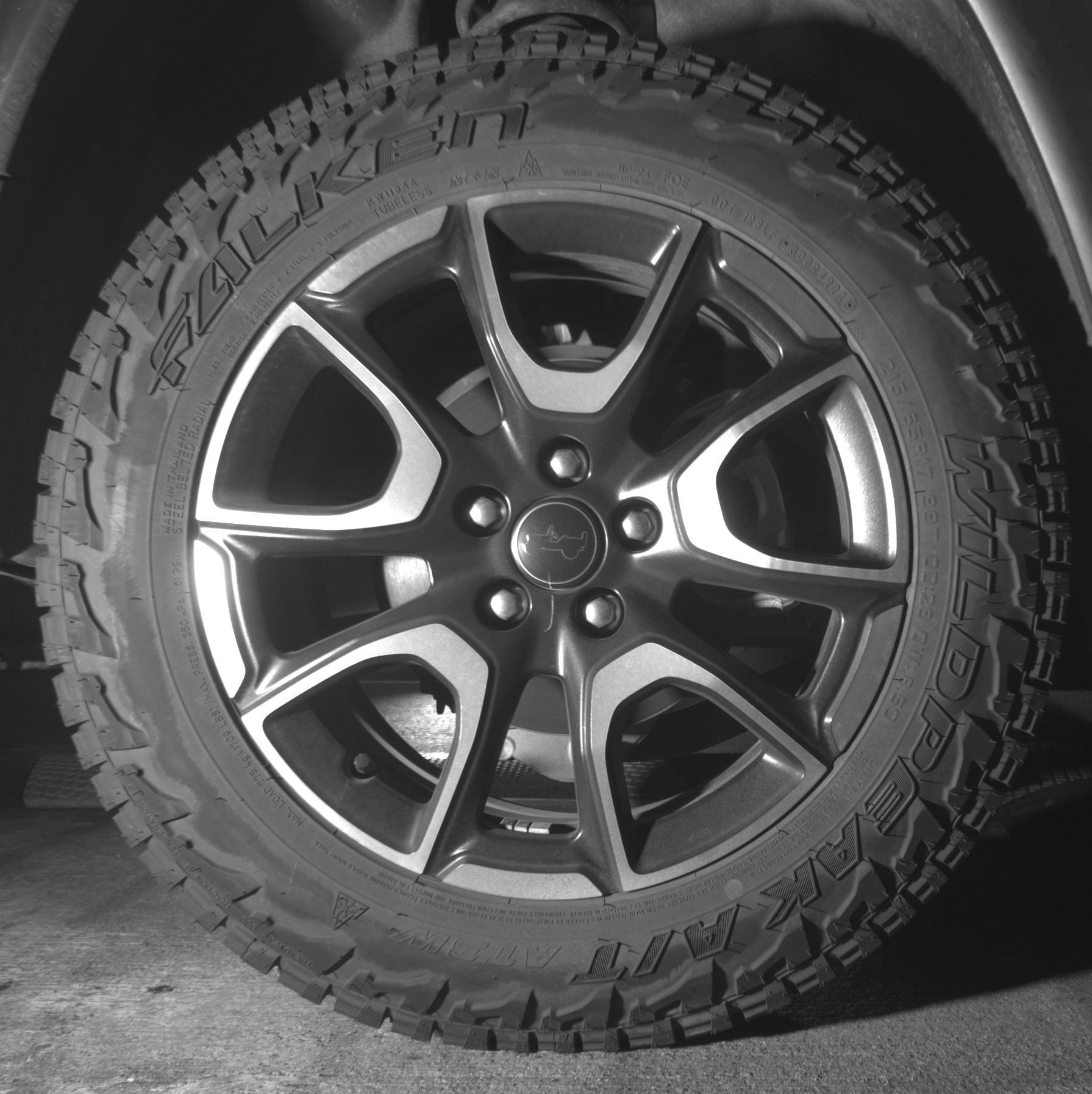 Thumbnail: 2025 Jeep Compass - 15