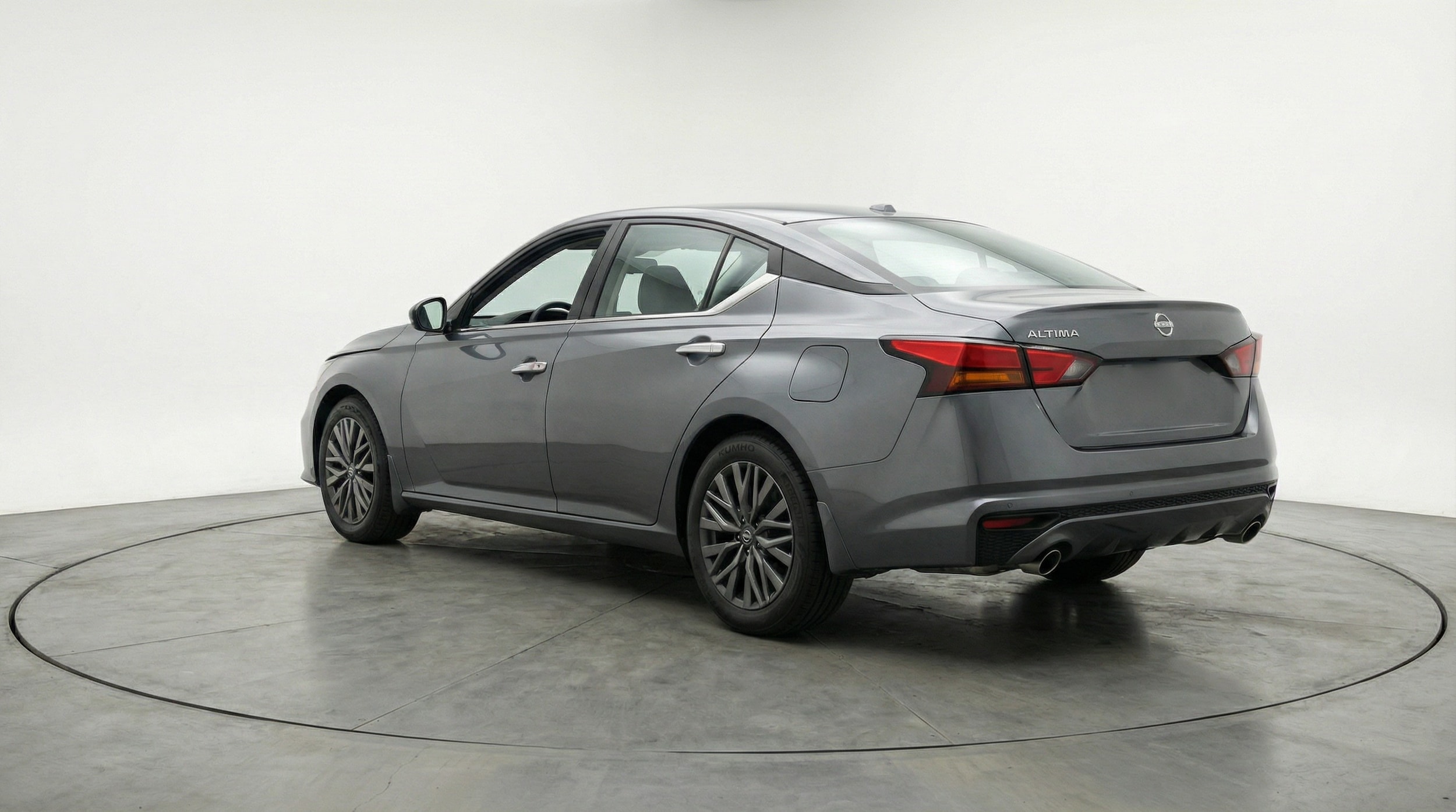 Thumbnail: 2025 Nissan Altima - 5