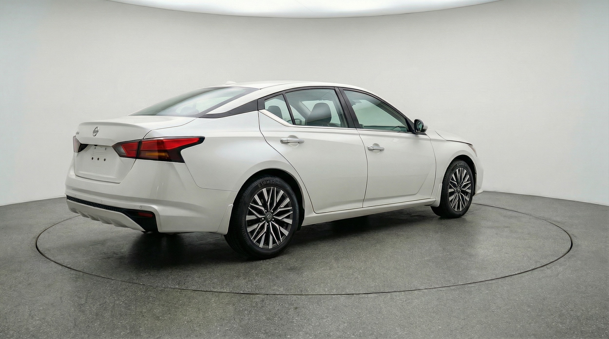 Thumbnail: 2025 Nissan Altima - 7