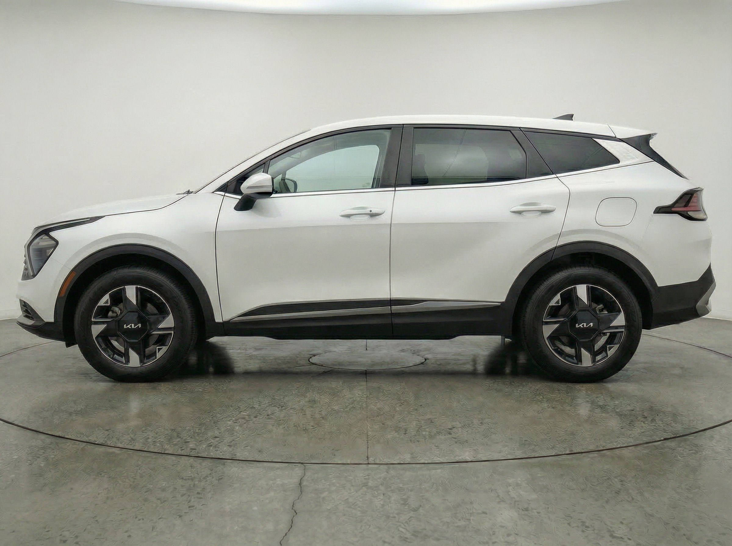 Thumbnail: 2026 Kia Sportage - 5