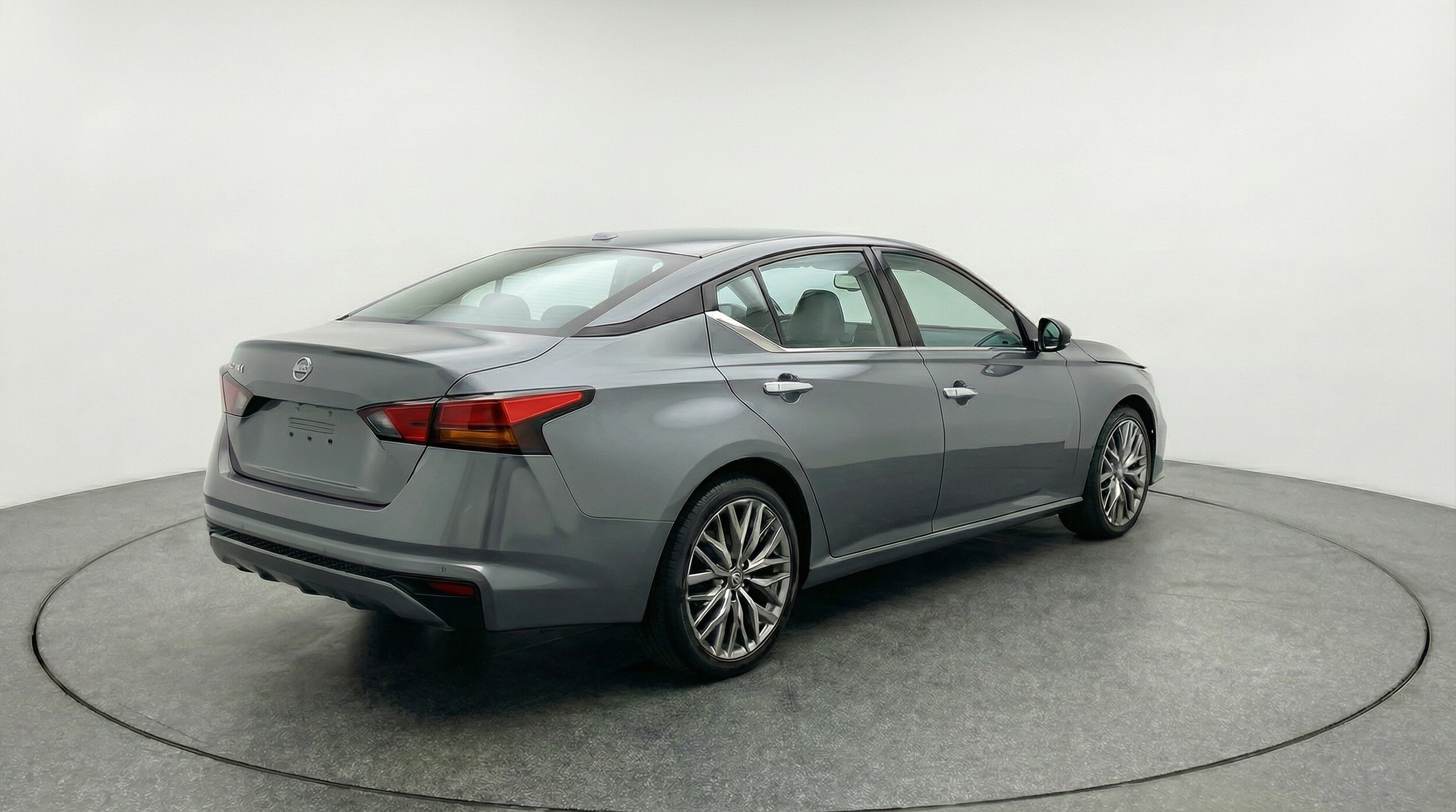 Thumbnail: 2025 Nissan Altima - 7