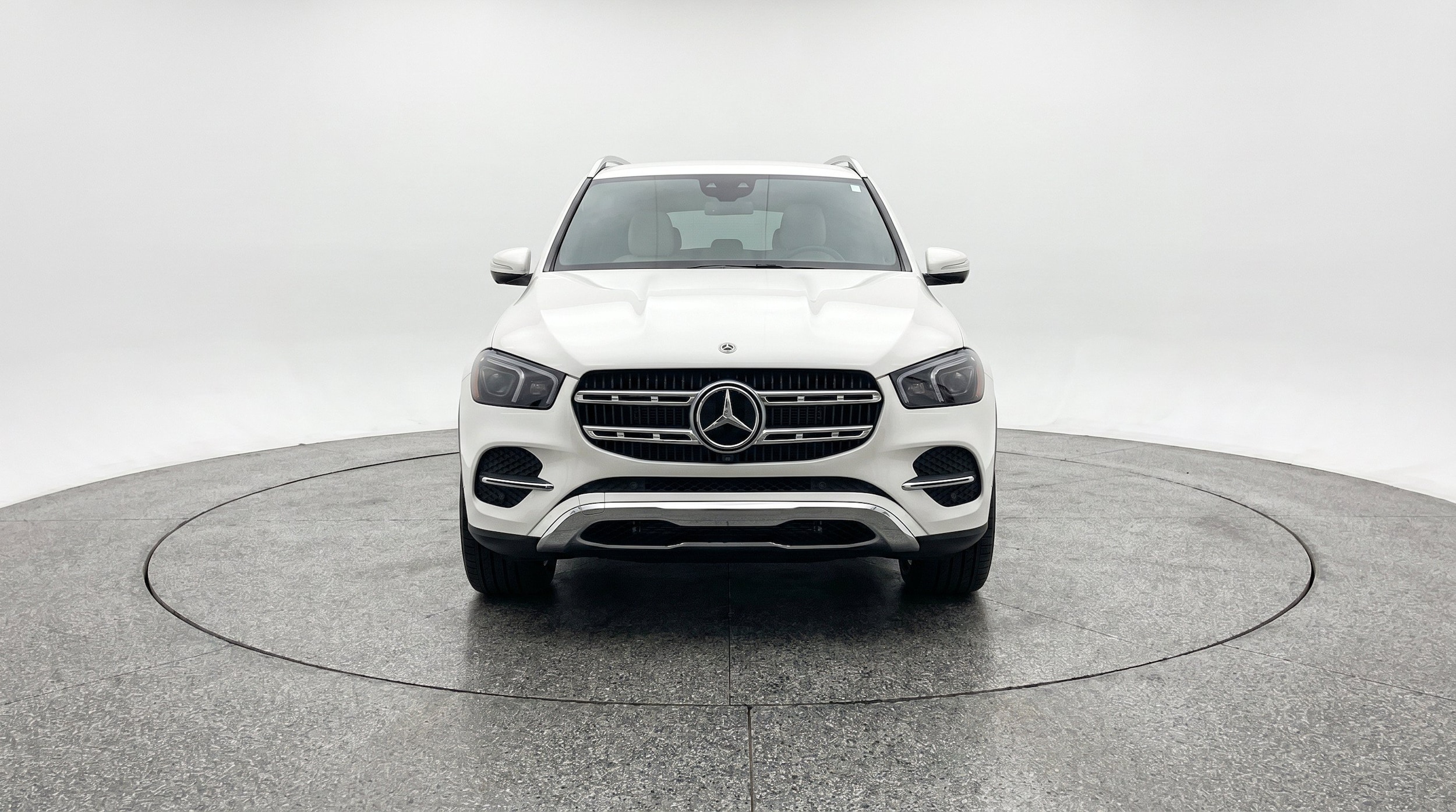 Thumbnail: 2026 Mercedes-Benz GLE - 2