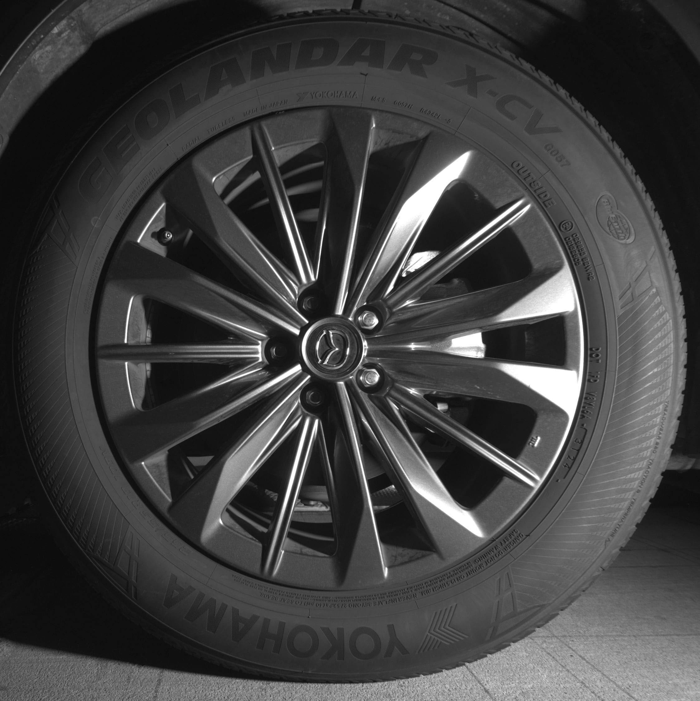 Thumbnail: 2025 Mazda CX-70 - 9