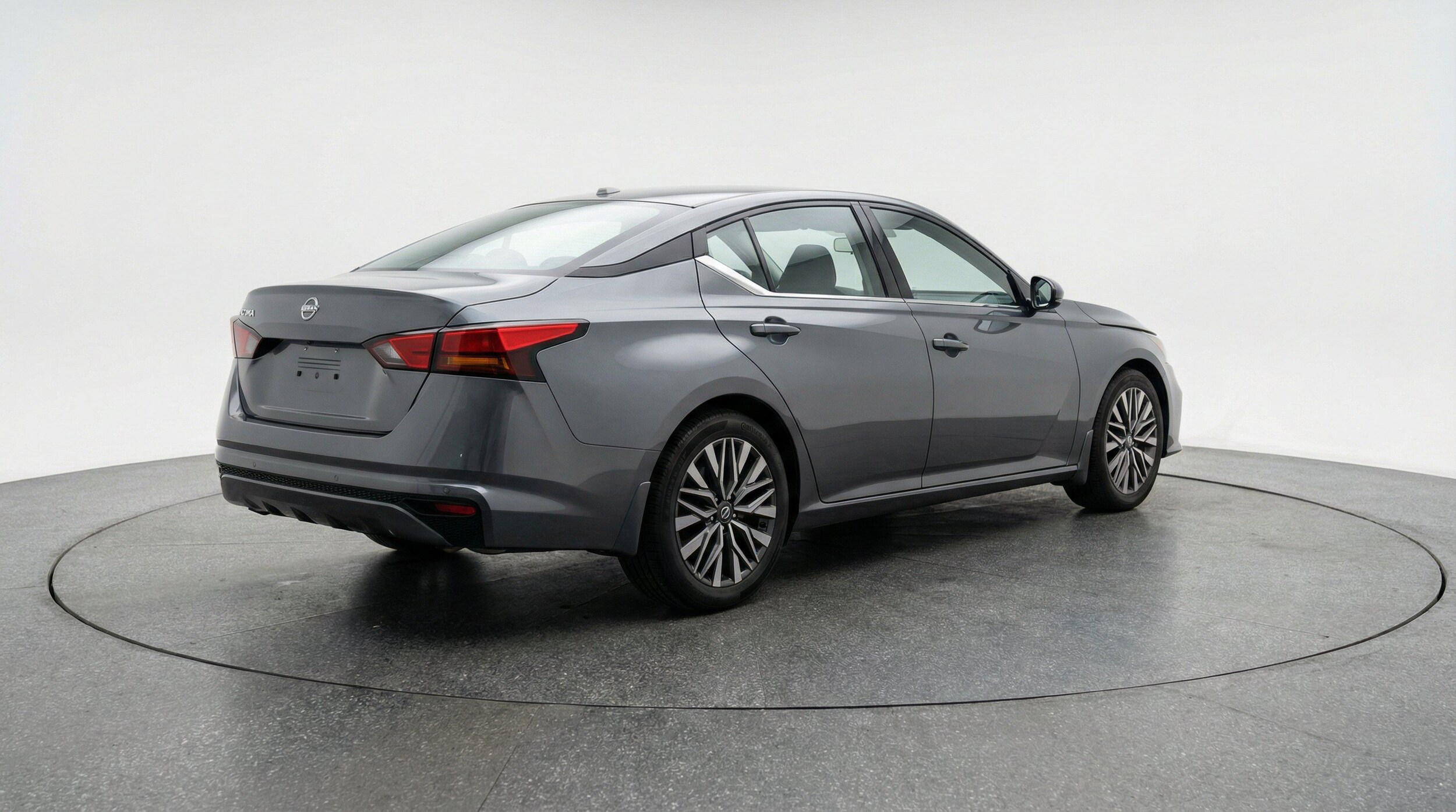 Thumbnail: 2025 Nissan Altima - 9