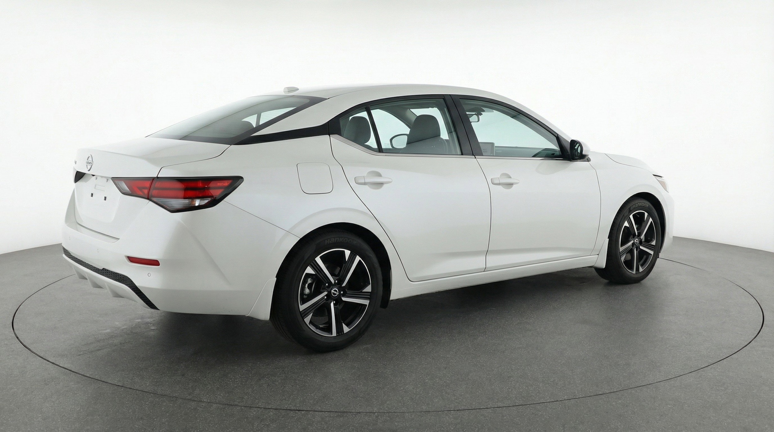 Thumbnail: 2025 Nissan Sentra - 9