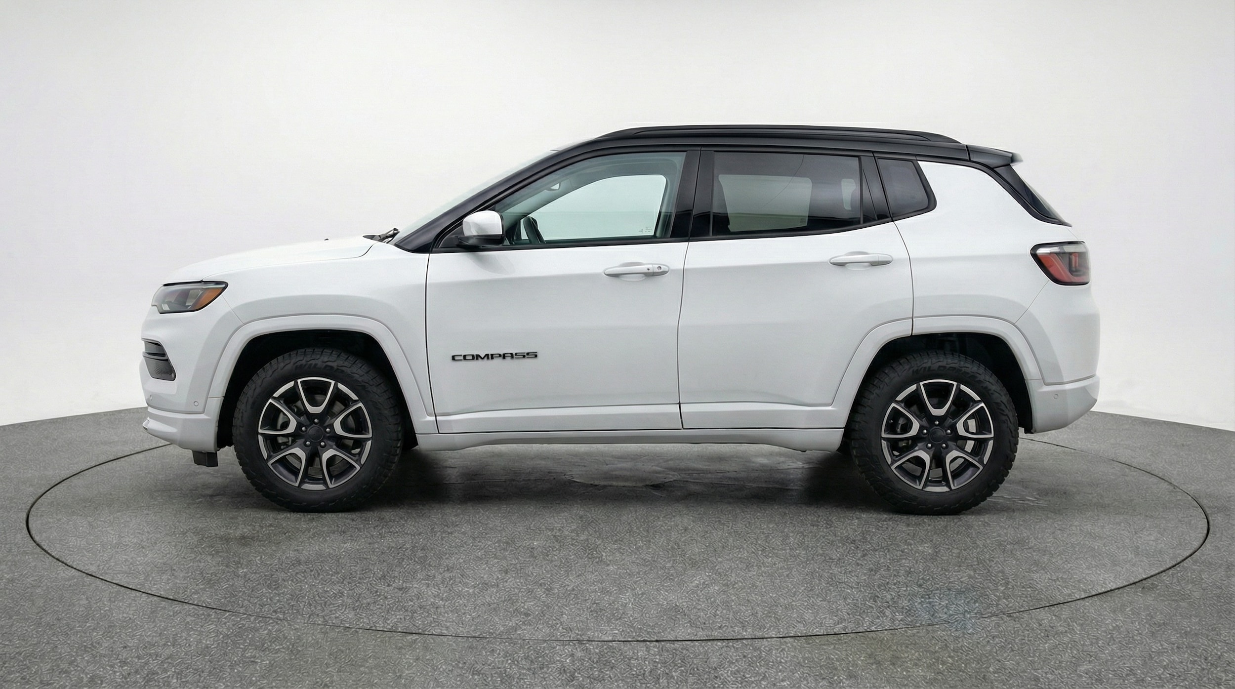 Thumbnail: 2025 Jeep Compass - 4