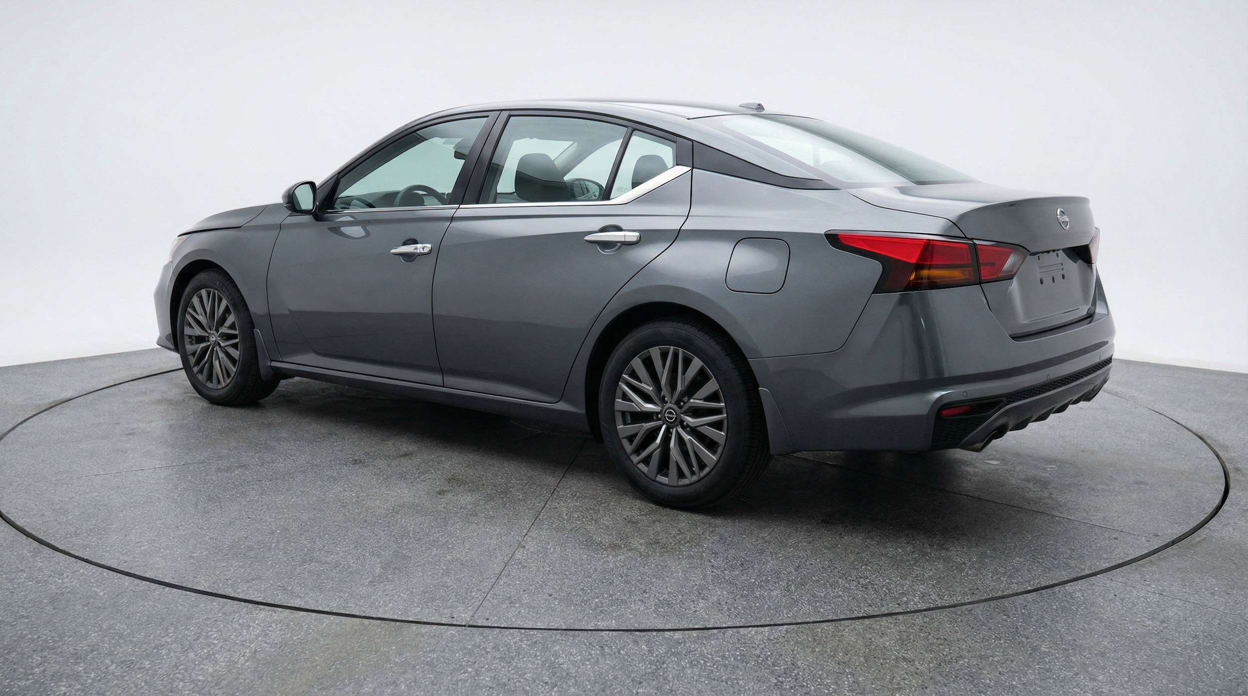 Thumbnail: 2025 Nissan Altima - 6