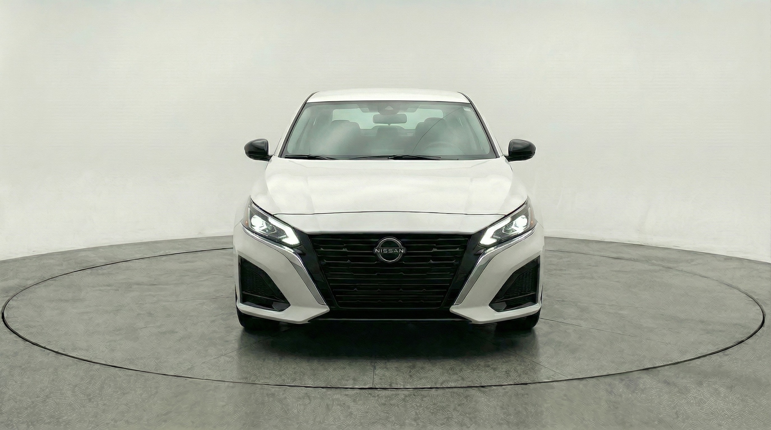 Thumbnail: 2025 Nissan Altima - 2