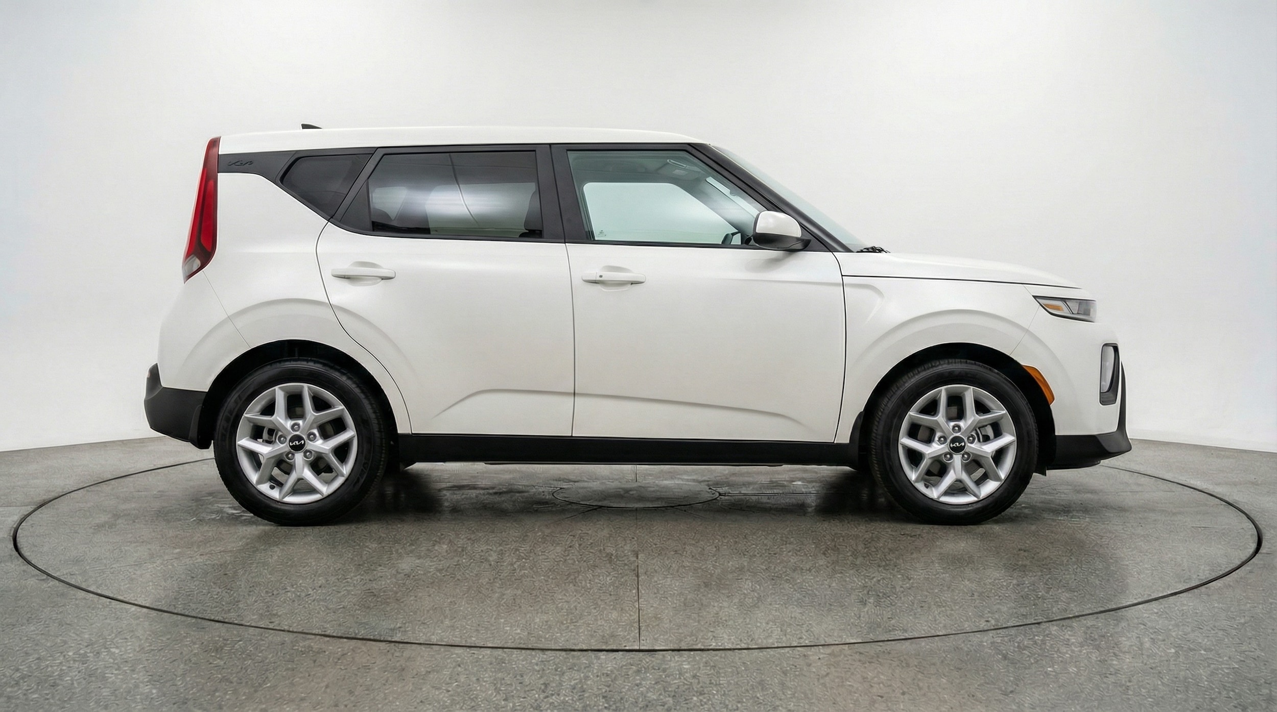 Thumbnail: 2025 Kia Soul - 8