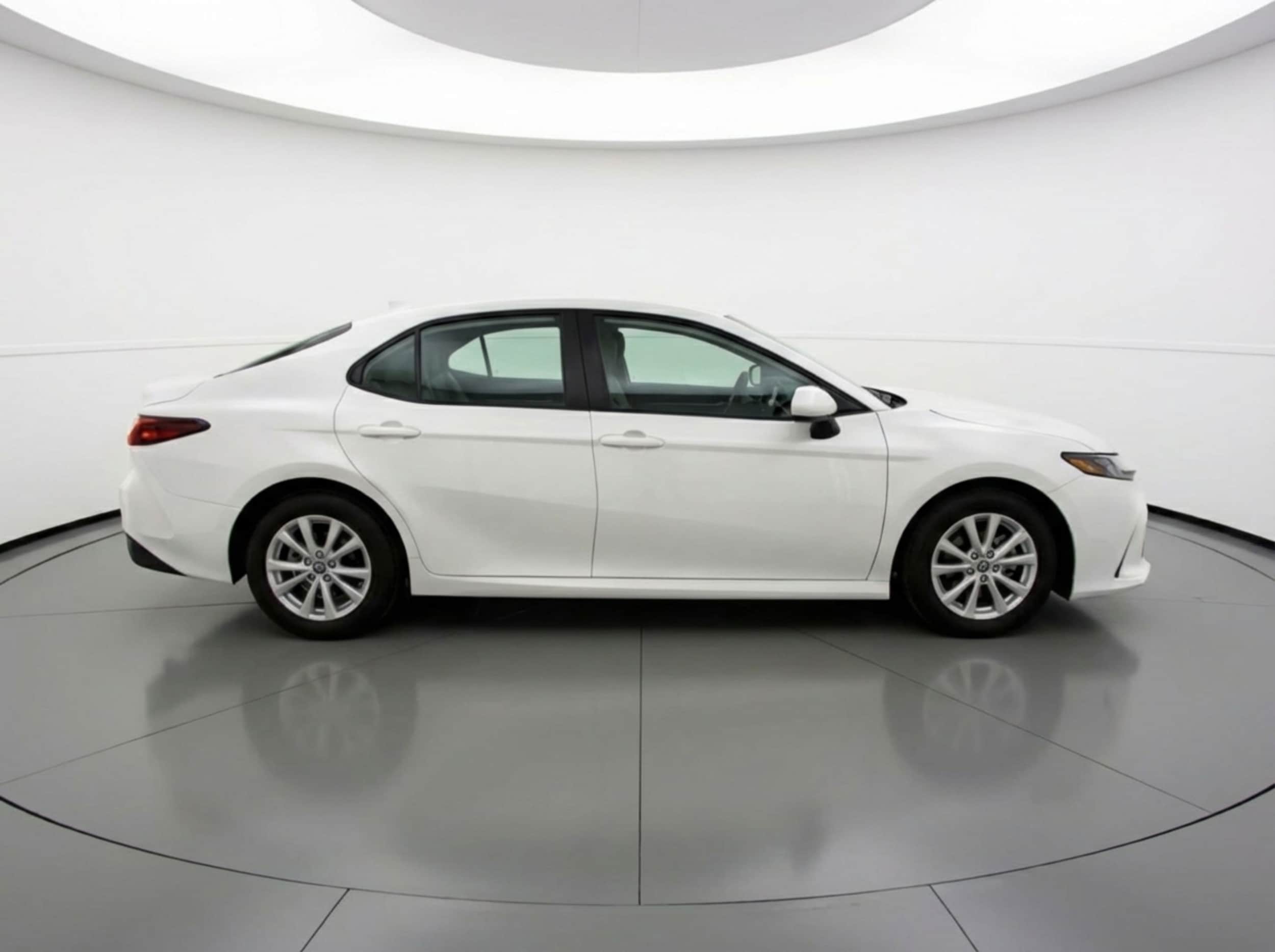 Thumbnail: 2025 Toyota Camry - 8