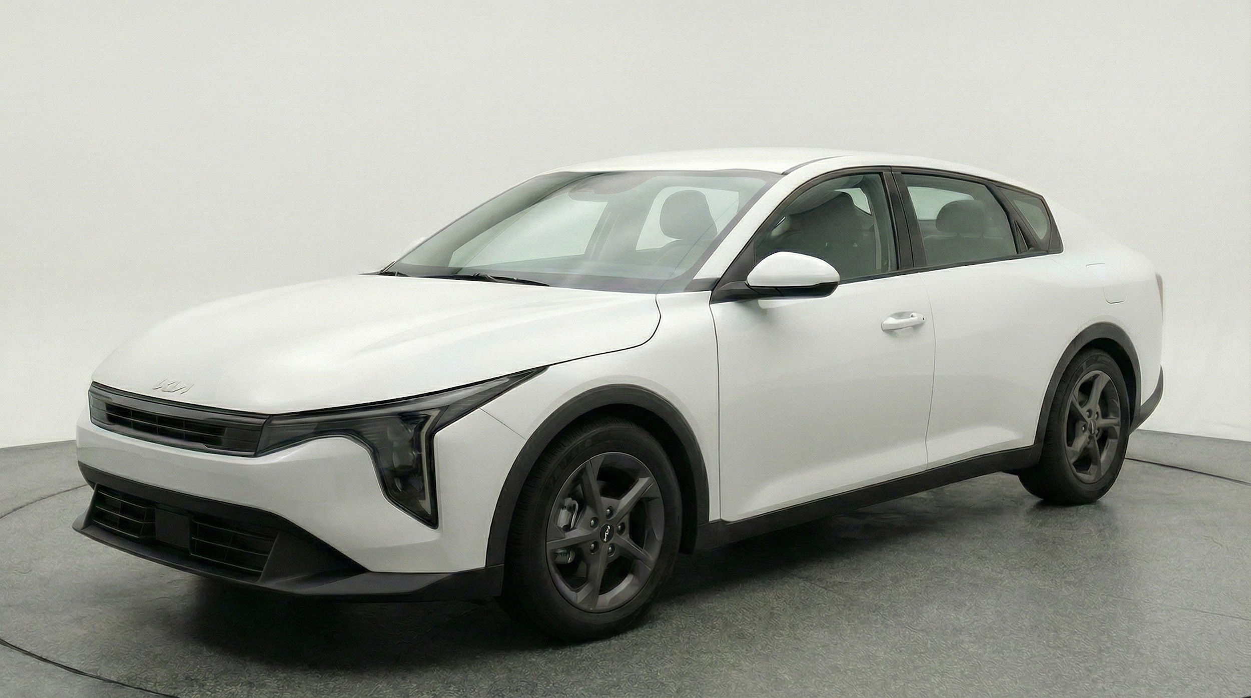 Thumbnail: 2025 Kia K4 - 3