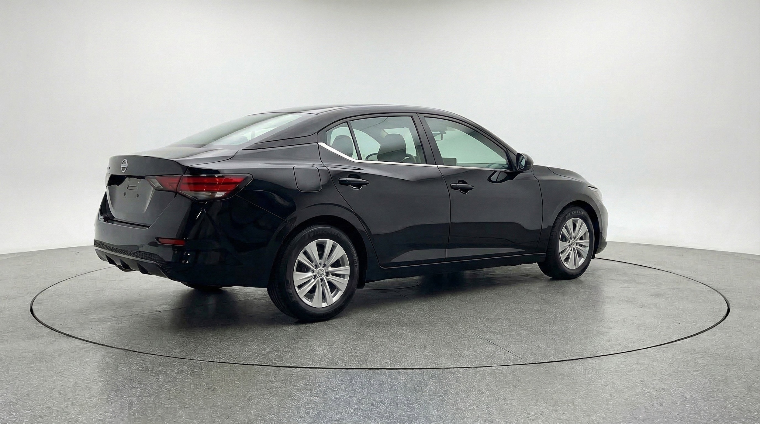 Thumbnail: 2025 Nissan Sentra - 9
