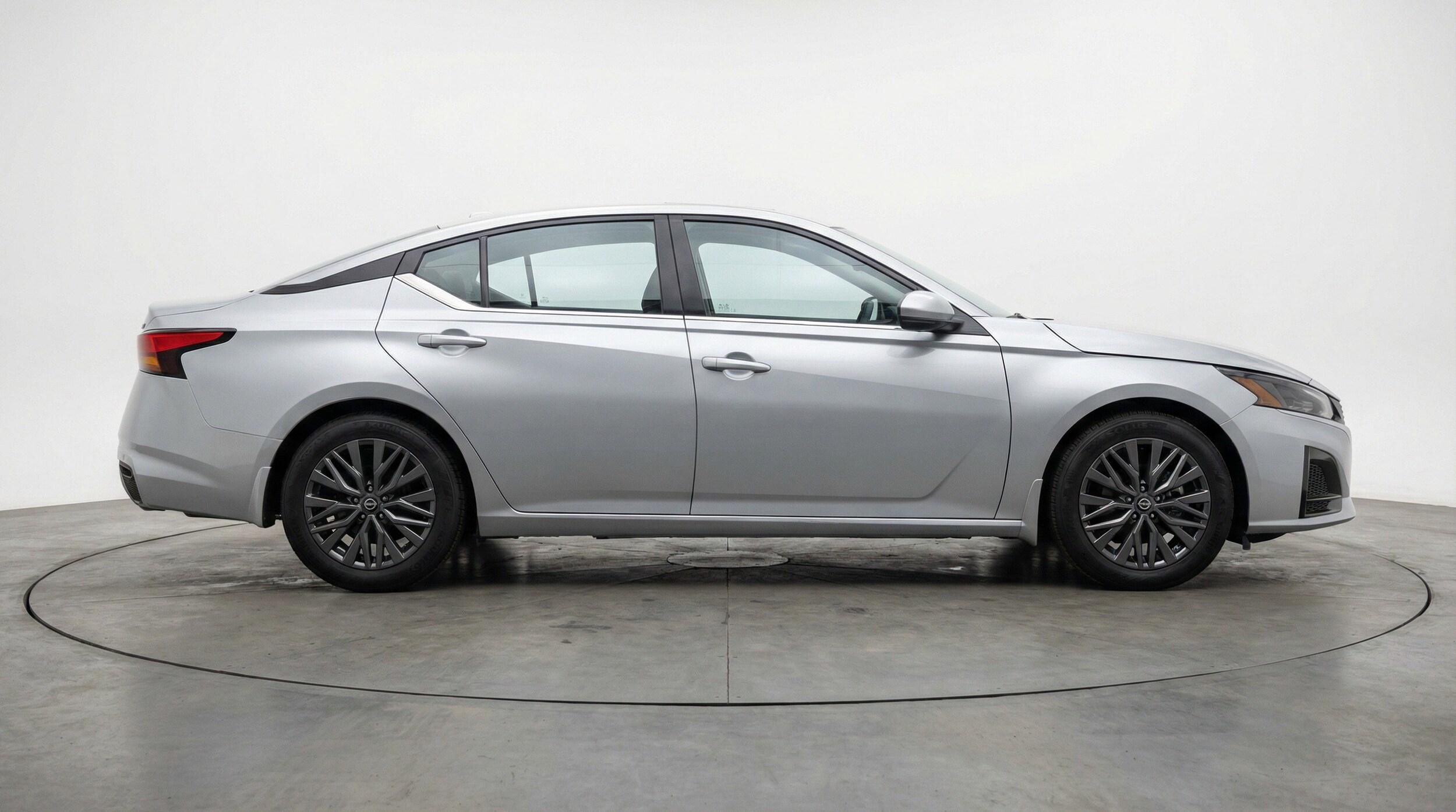 Thumbnail: 2025 Nissan Altima - 11