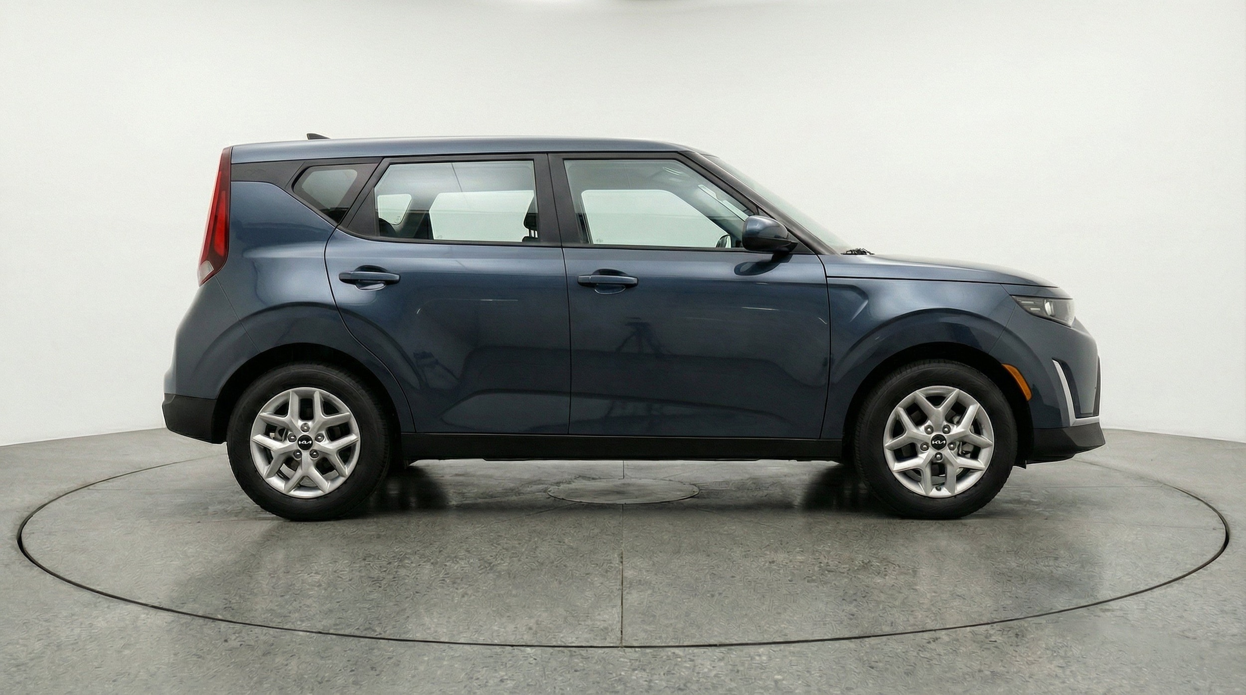 Thumbnail: 2025 Kia Soul - 10