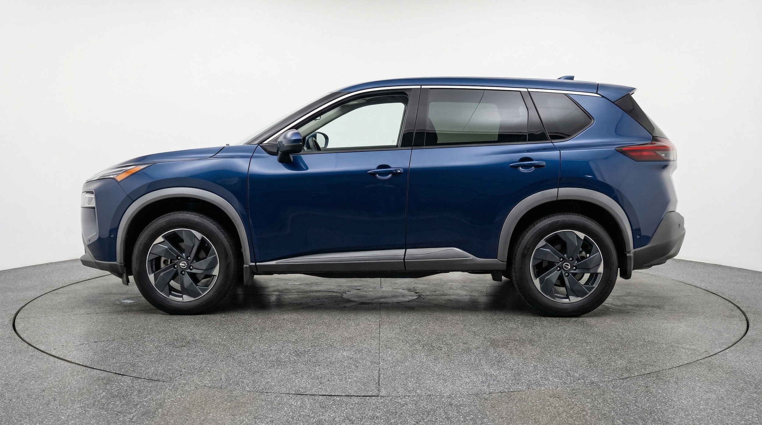 Thumbnail: 2025 Nissan Rogue - 5