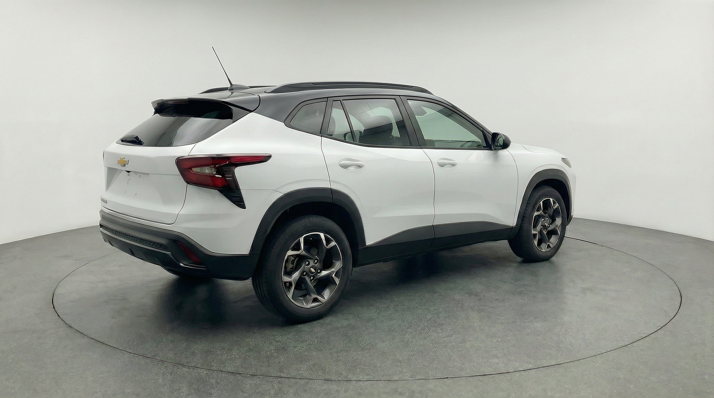 Thumbnail: 2025 Chevrolet Trax - 9