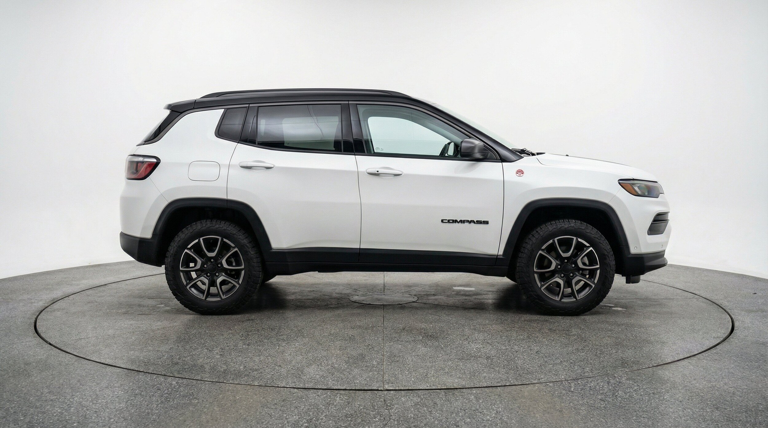 Thumbnail: 2025 Jeep Compass - 11