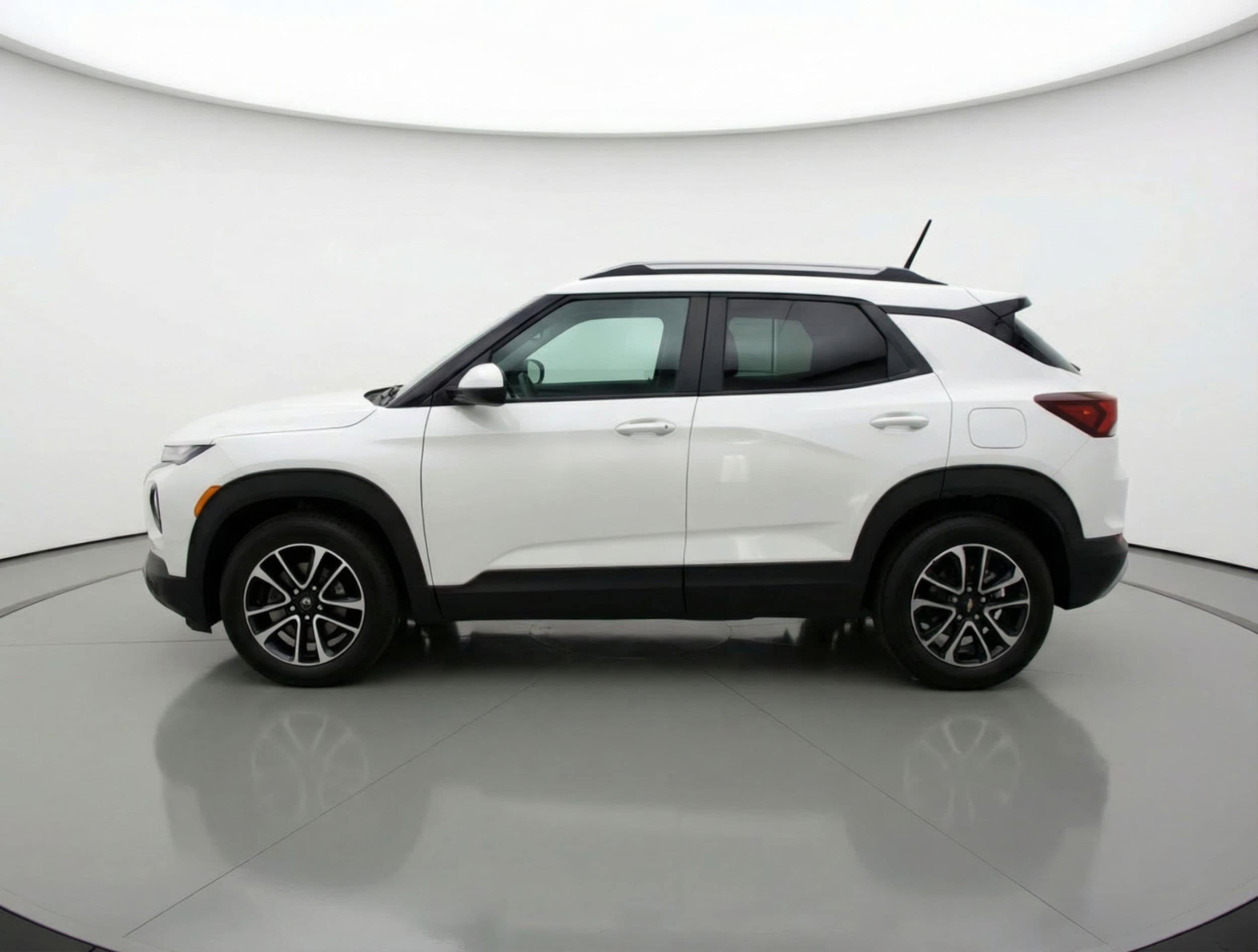 Thumbnail: 2025 Chevrolet TrailBlazer - 5