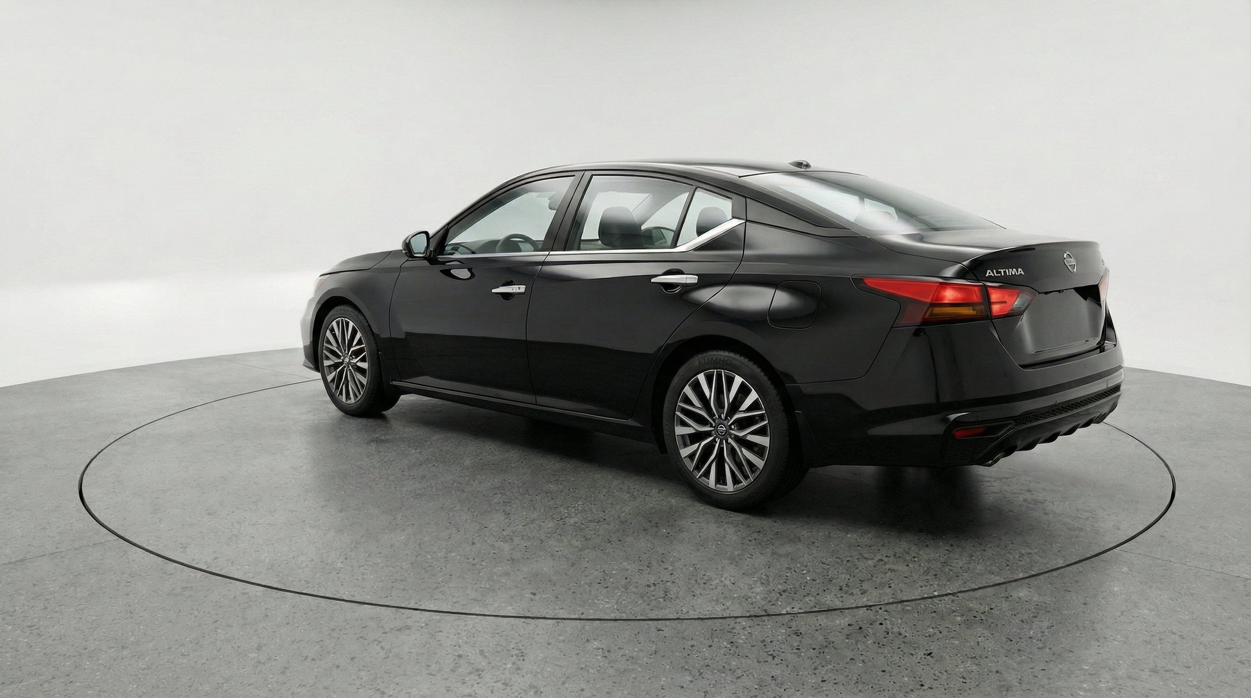 Thumbnail: 2025 Nissan Altima - 6