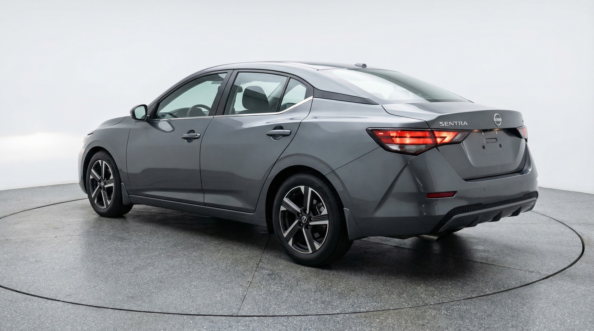 Thumbnail: 2025 Nissan Sentra - 5