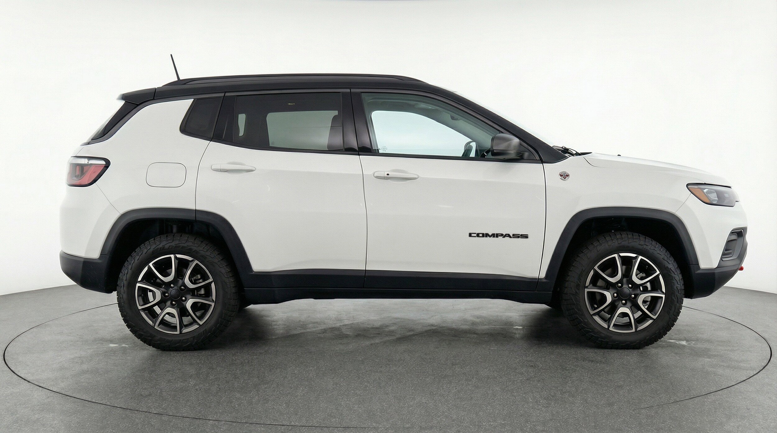 Thumbnail: 2025 Jeep Compass - 11