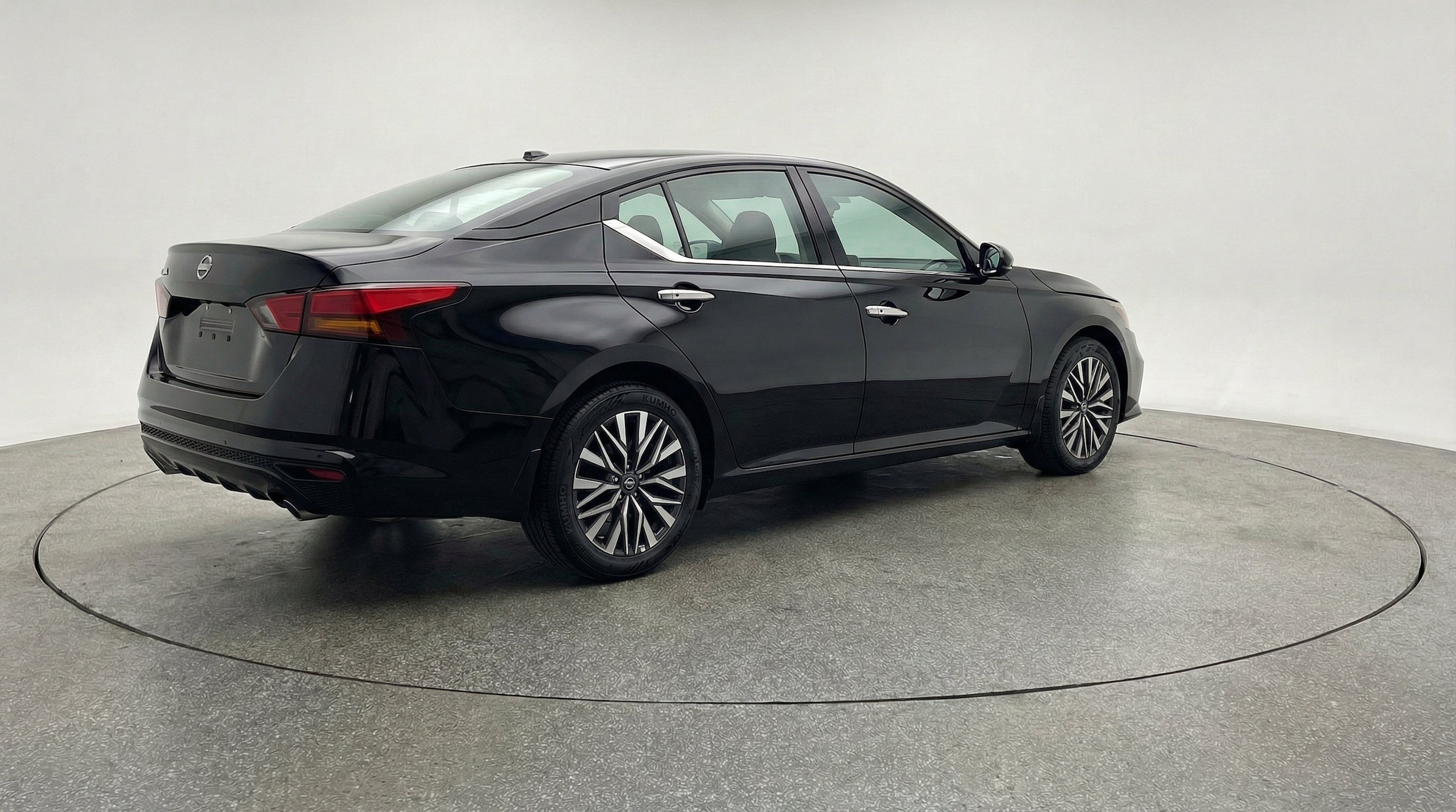 Thumbnail: 2026 Nissan Altima - 9