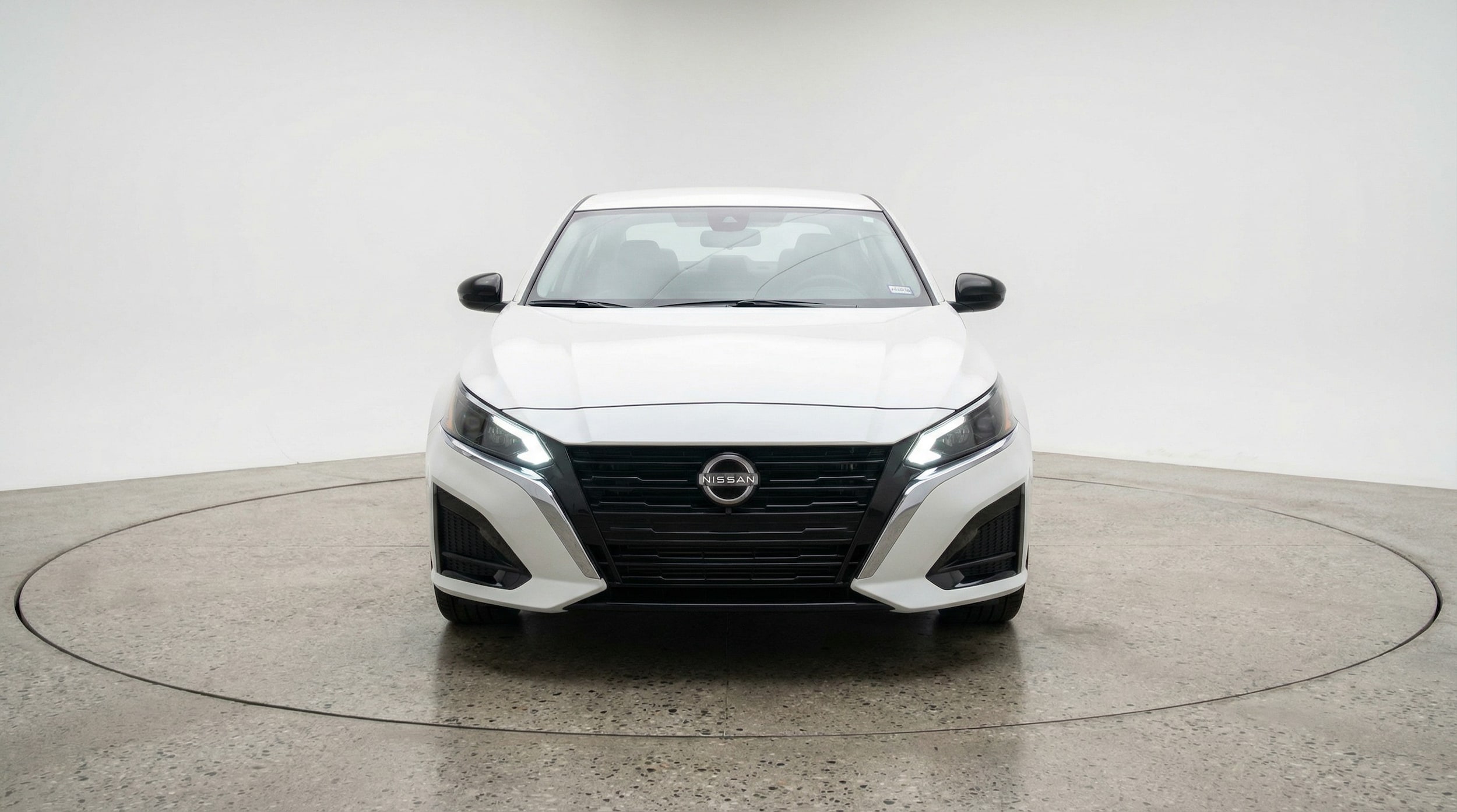 Thumbnail: 2025 Nissan Altima - 2