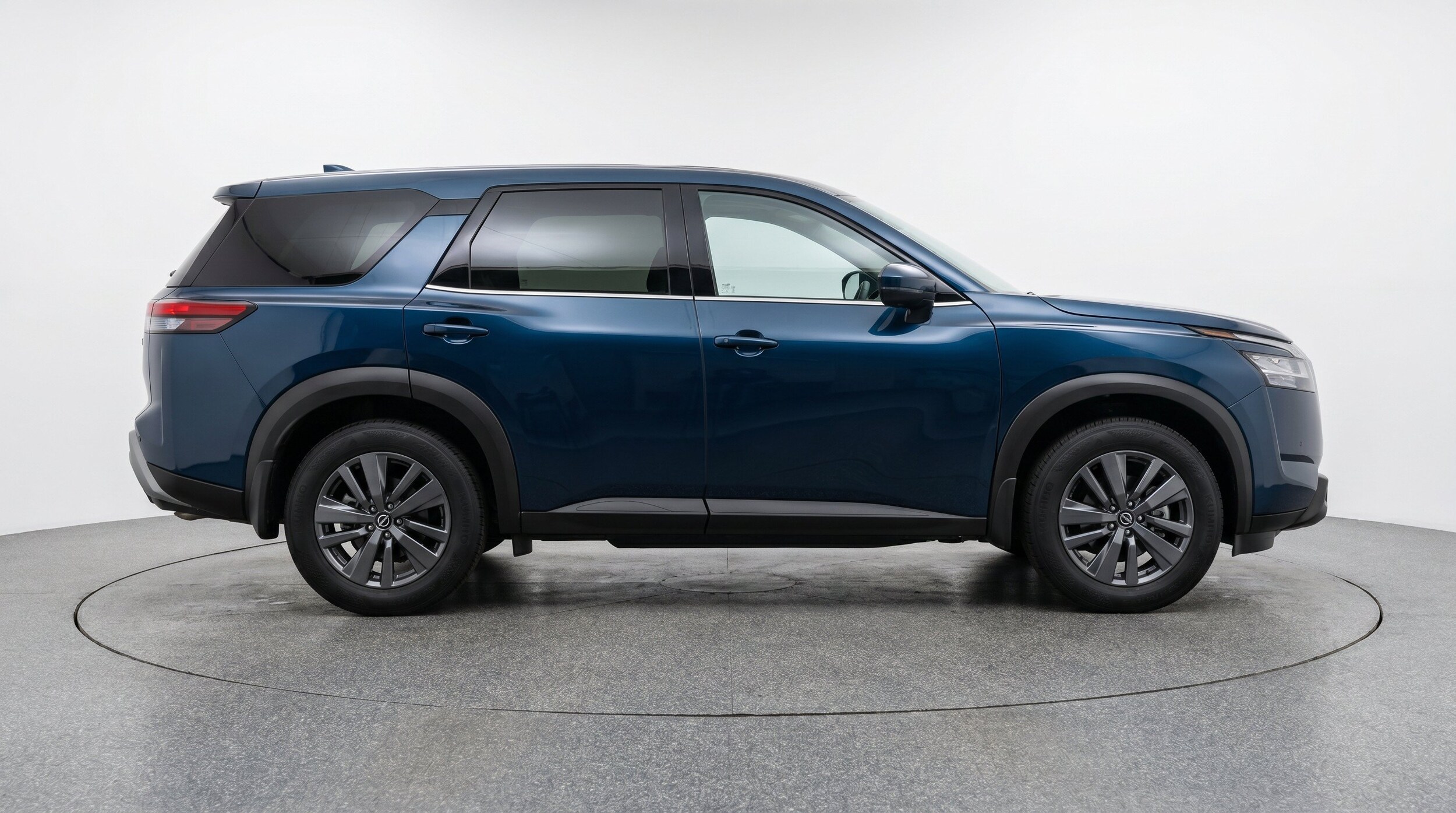 Thumbnail: 2025 Nissan Pathfinder - 11