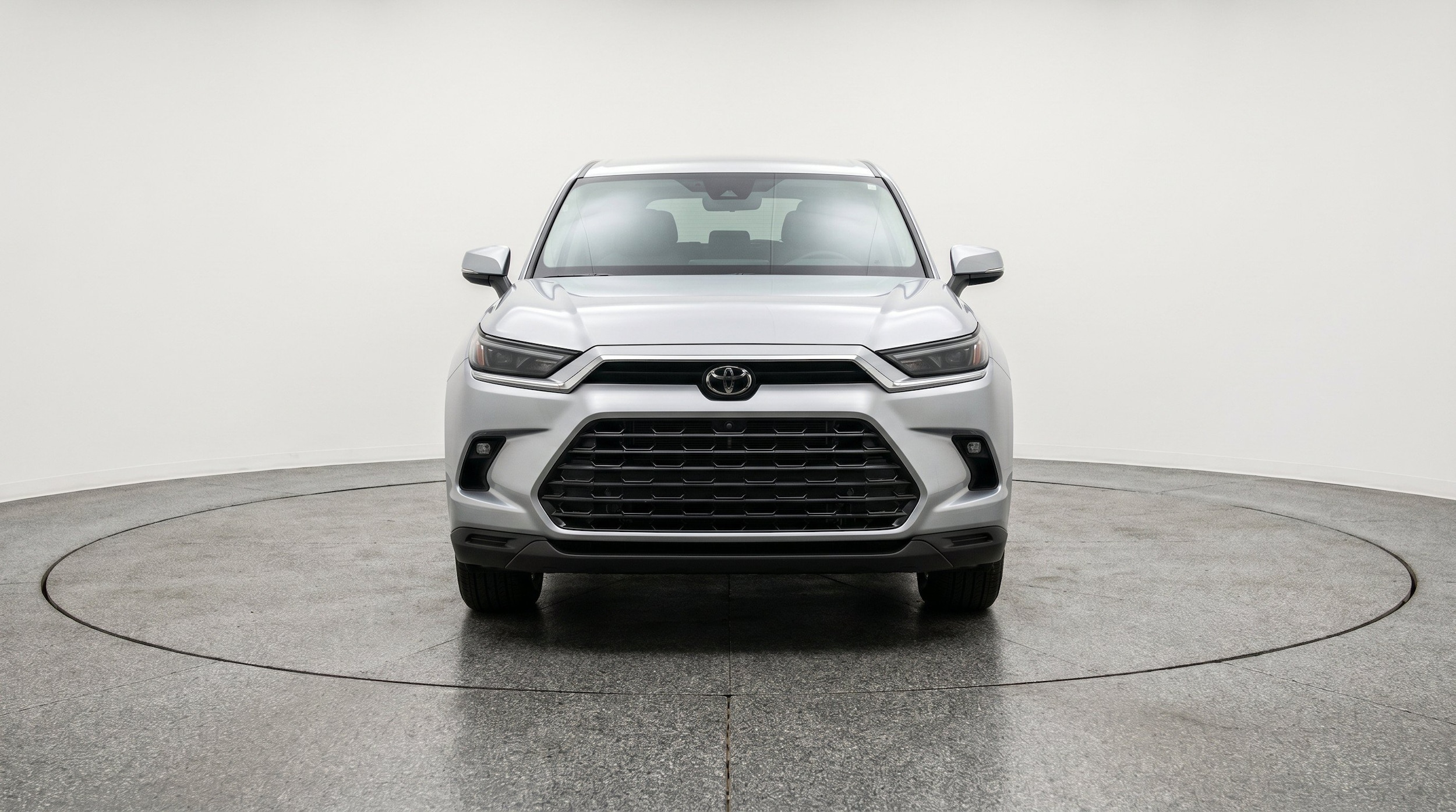 Thumbnail: 2025 Toyota Grand Highlander - 2