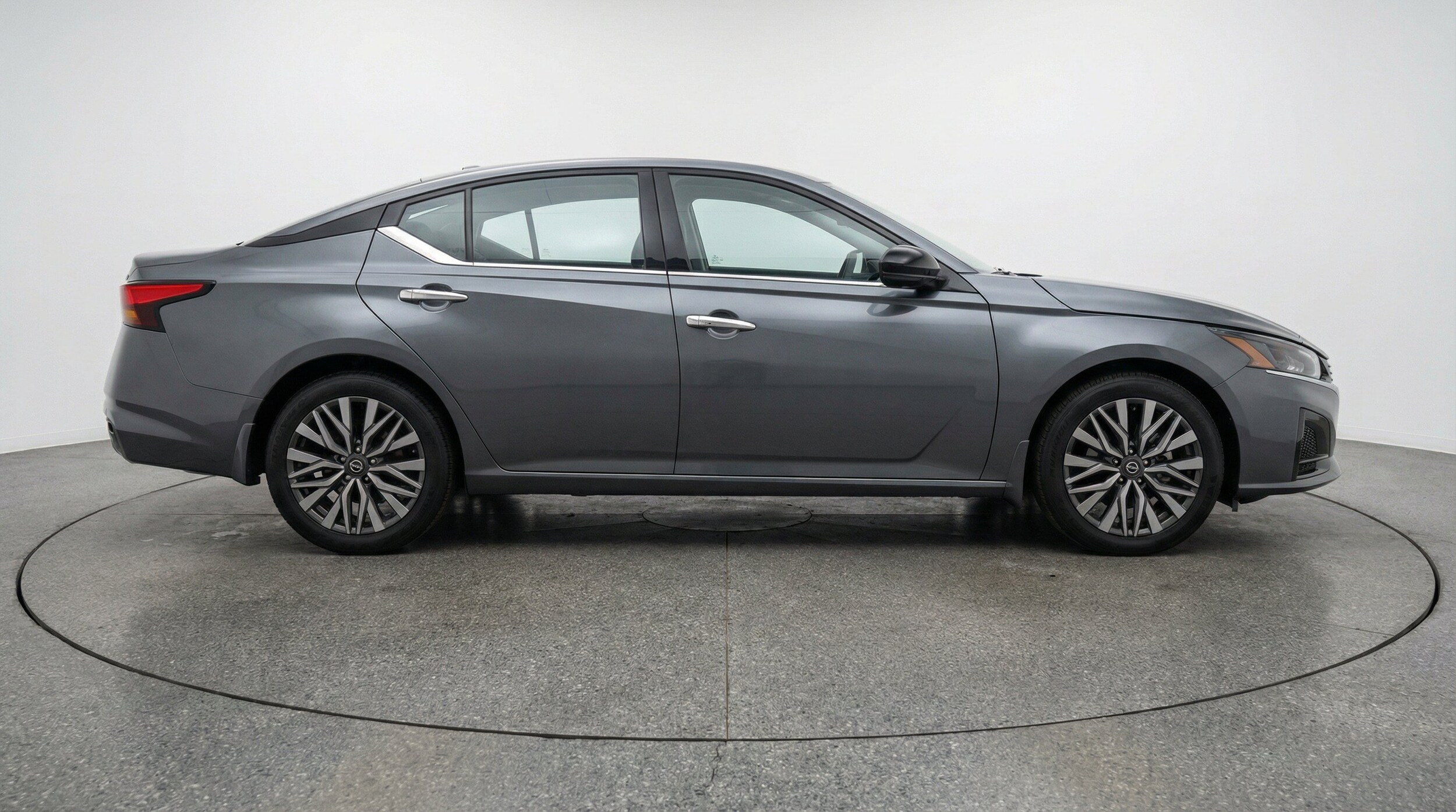 Thumbnail: 2025 Nissan Altima - 11