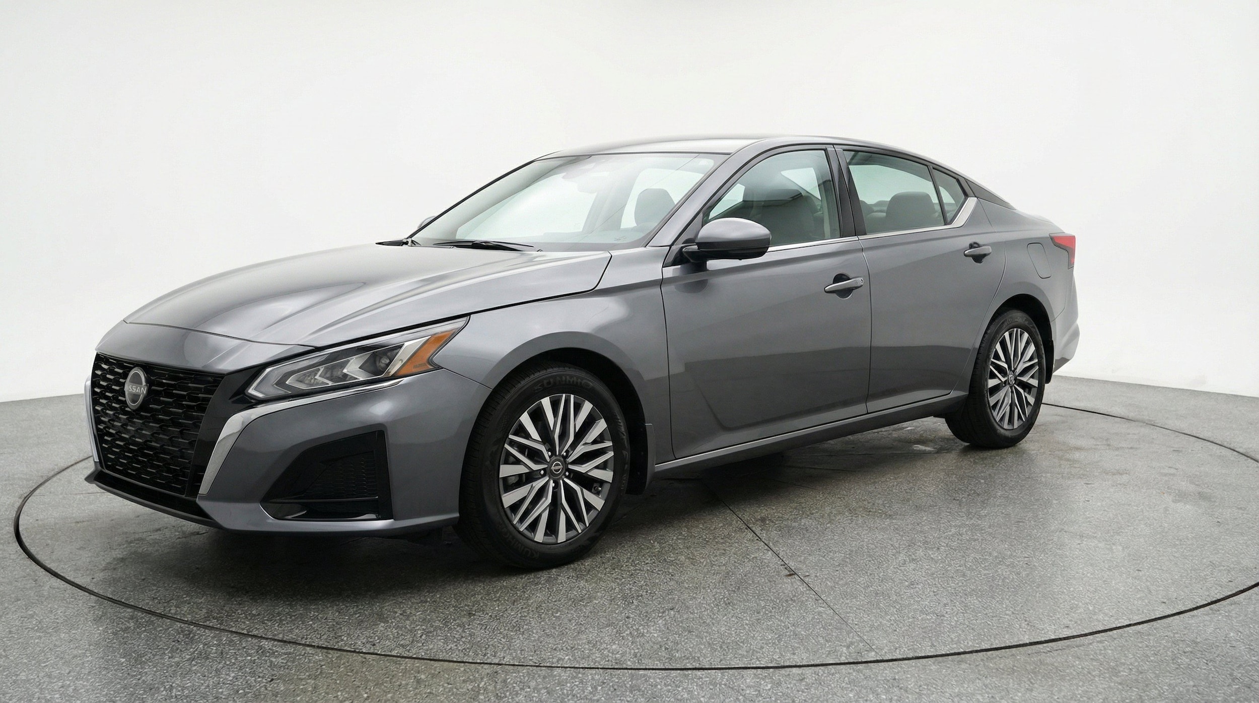 Thumbnail: 2025 Nissan Altima - 3