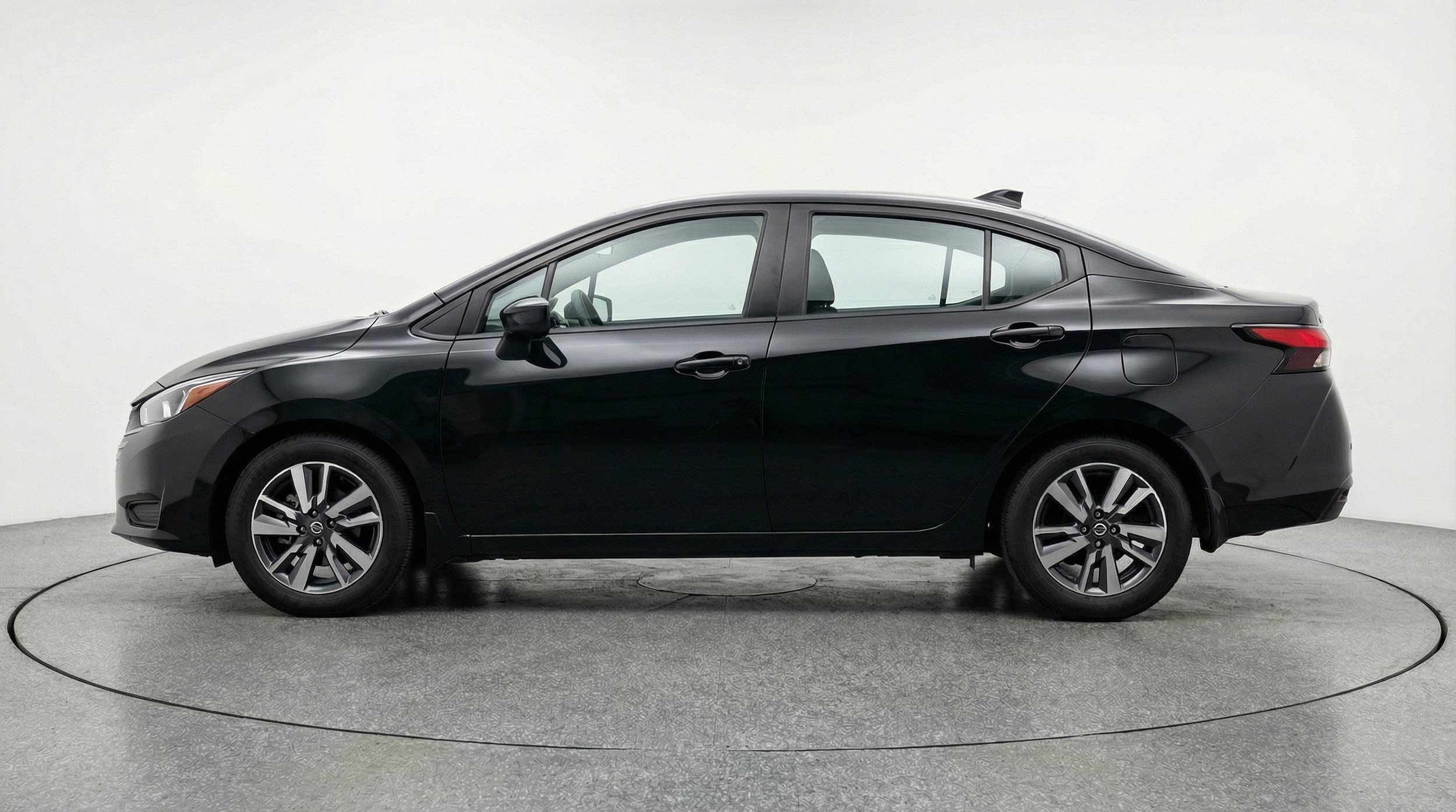 Thumbnail: 2025 Nissan Versa - 5