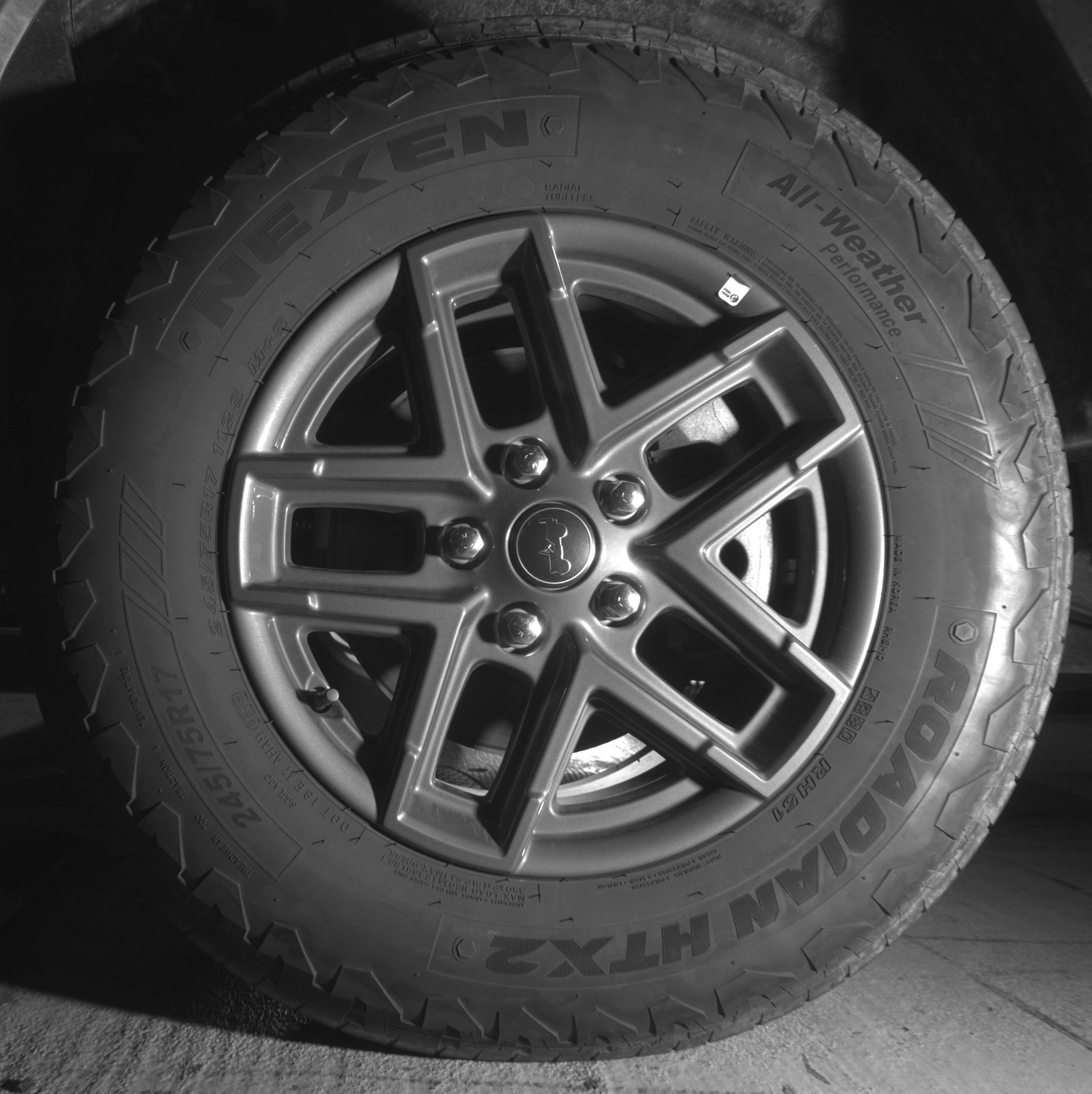Thumbnail: 2025 Jeep Wrangler - 12
